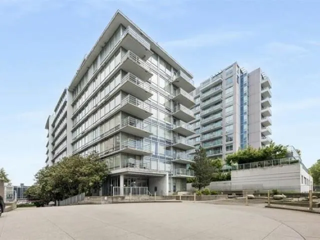 1007 8280 Lansdowne Road