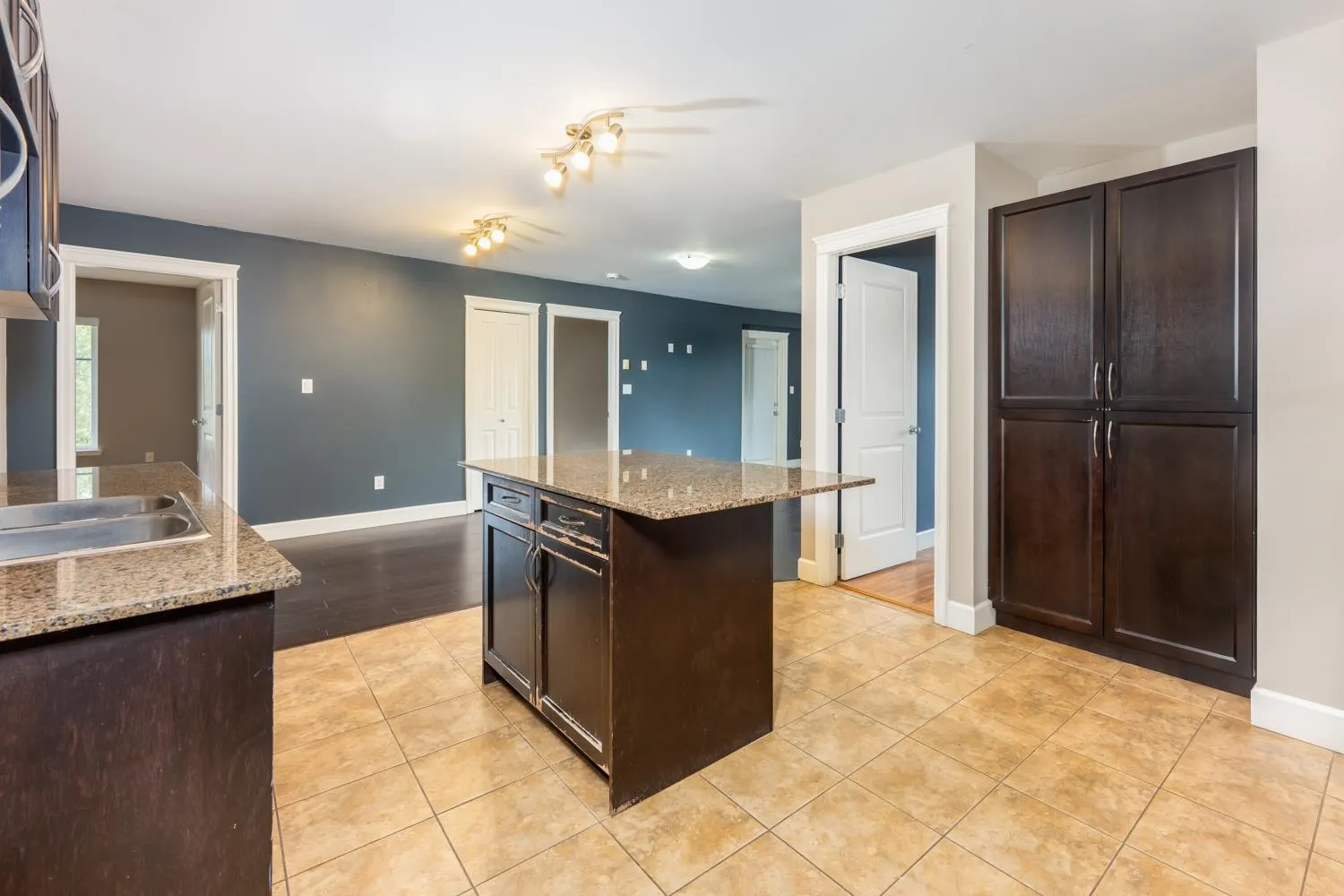 311 12088 75a Avenue