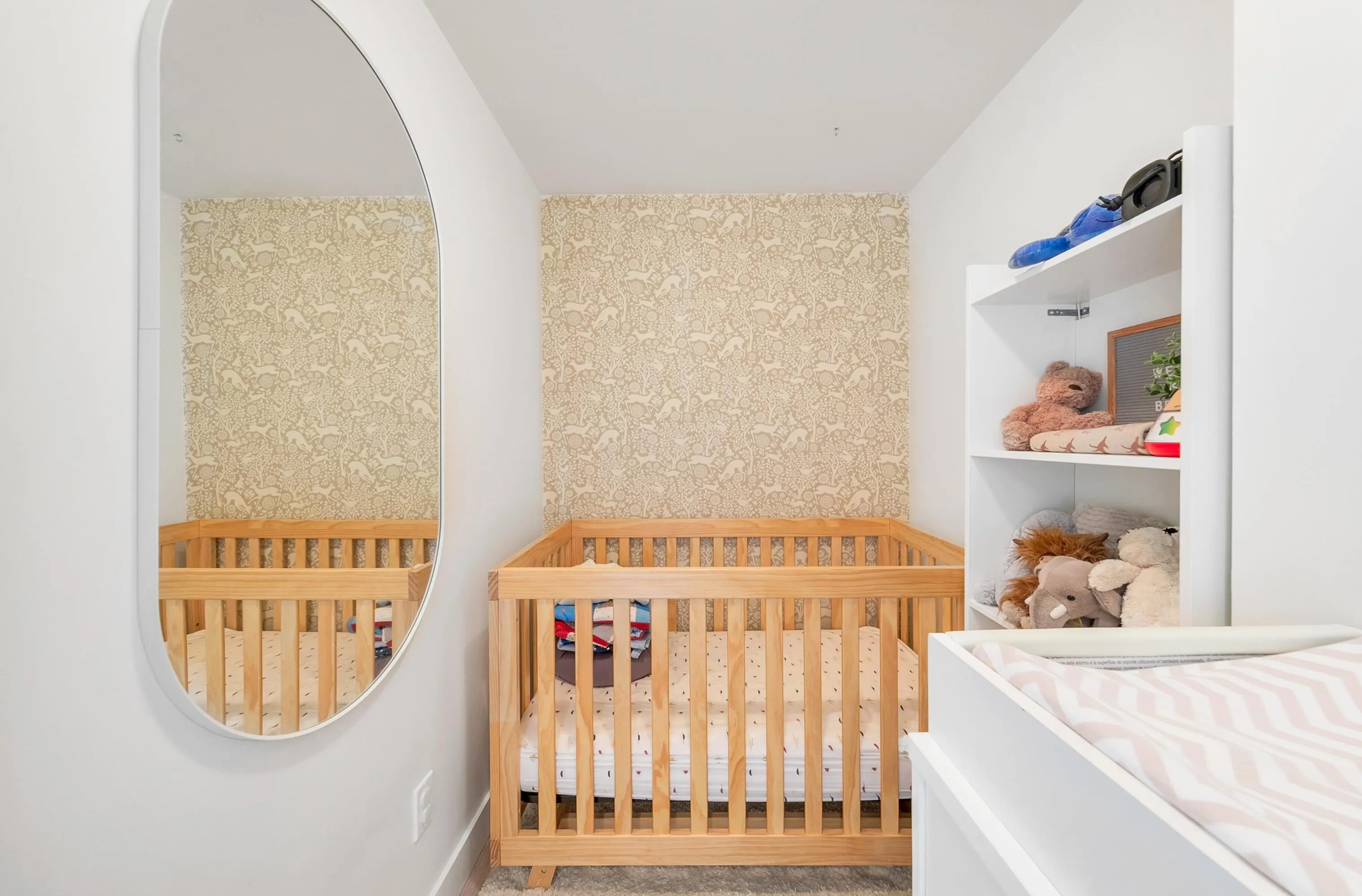 1101 1033 Marinaside Crescent