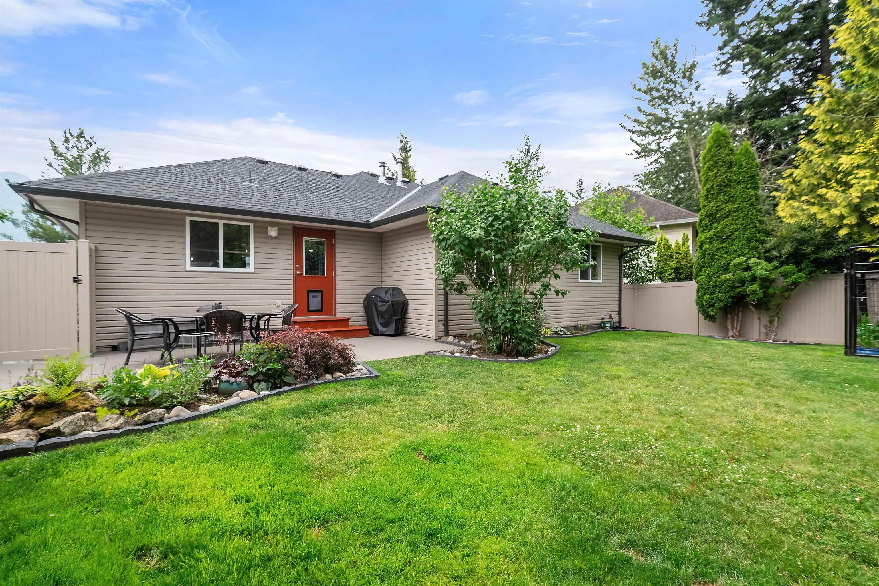 45995 Bridle Ridge Crescent