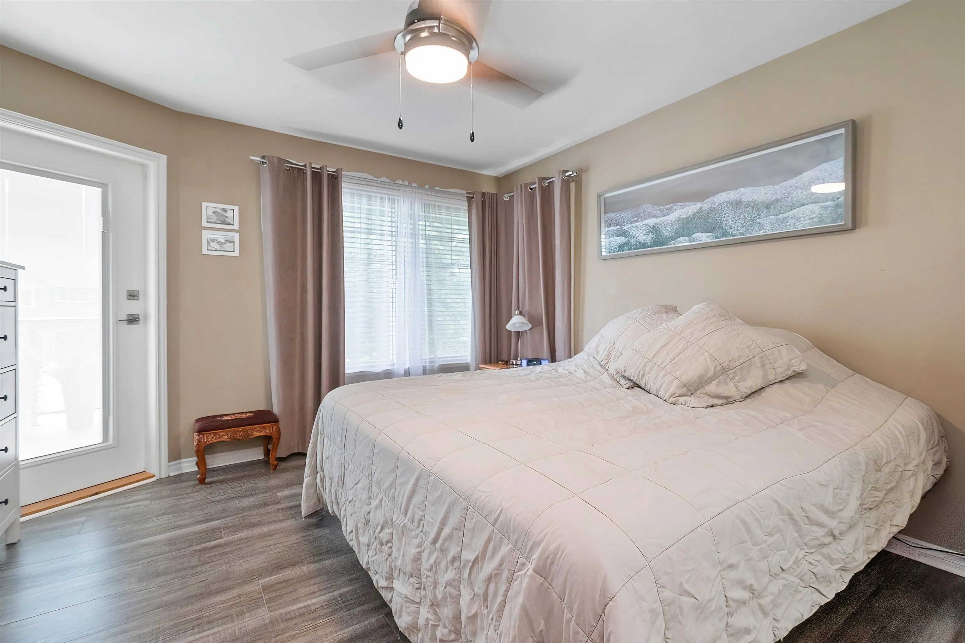 45995 Bridle Ridge Crescent