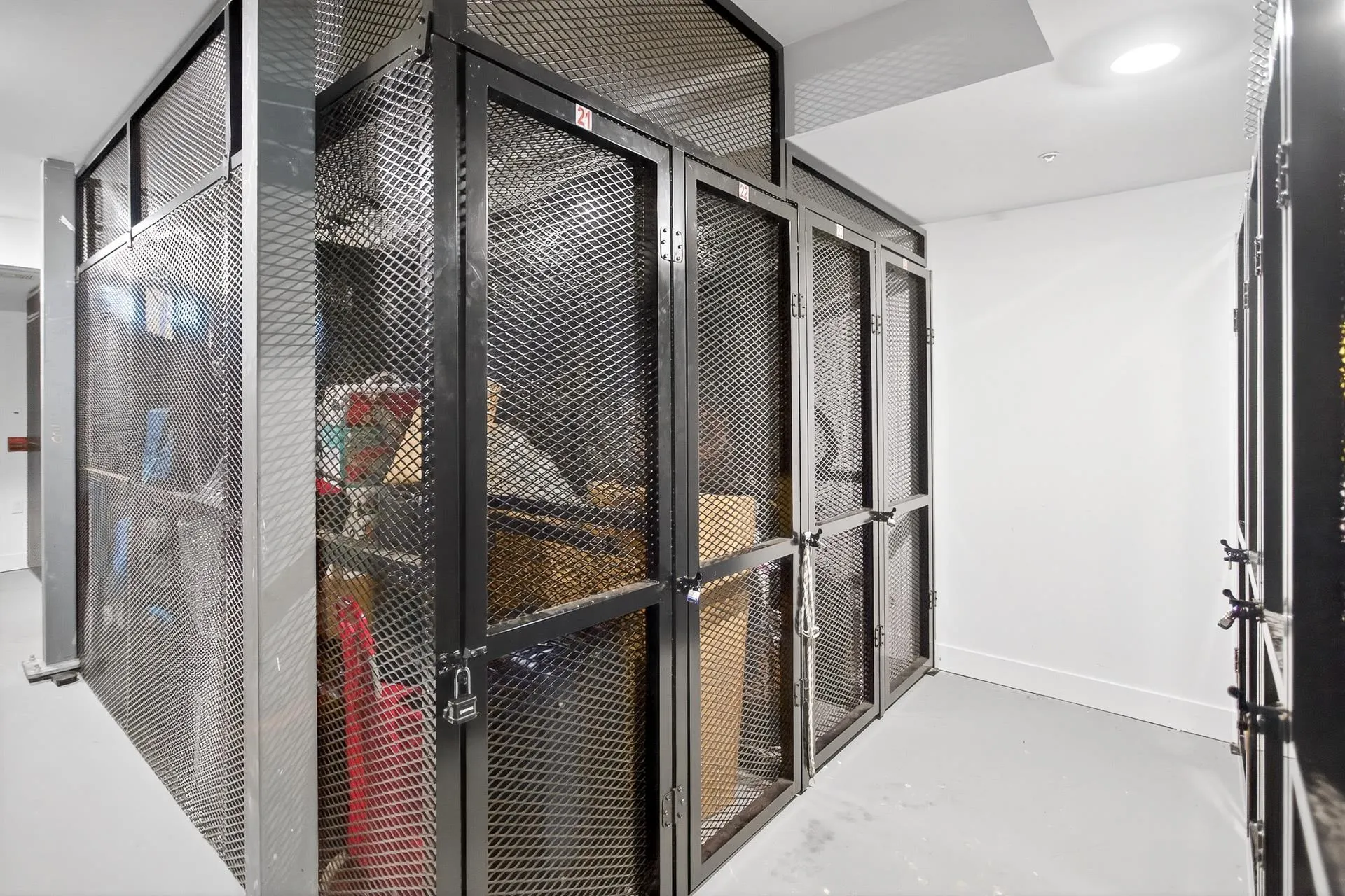 308 2389 Hawthorne Avenue