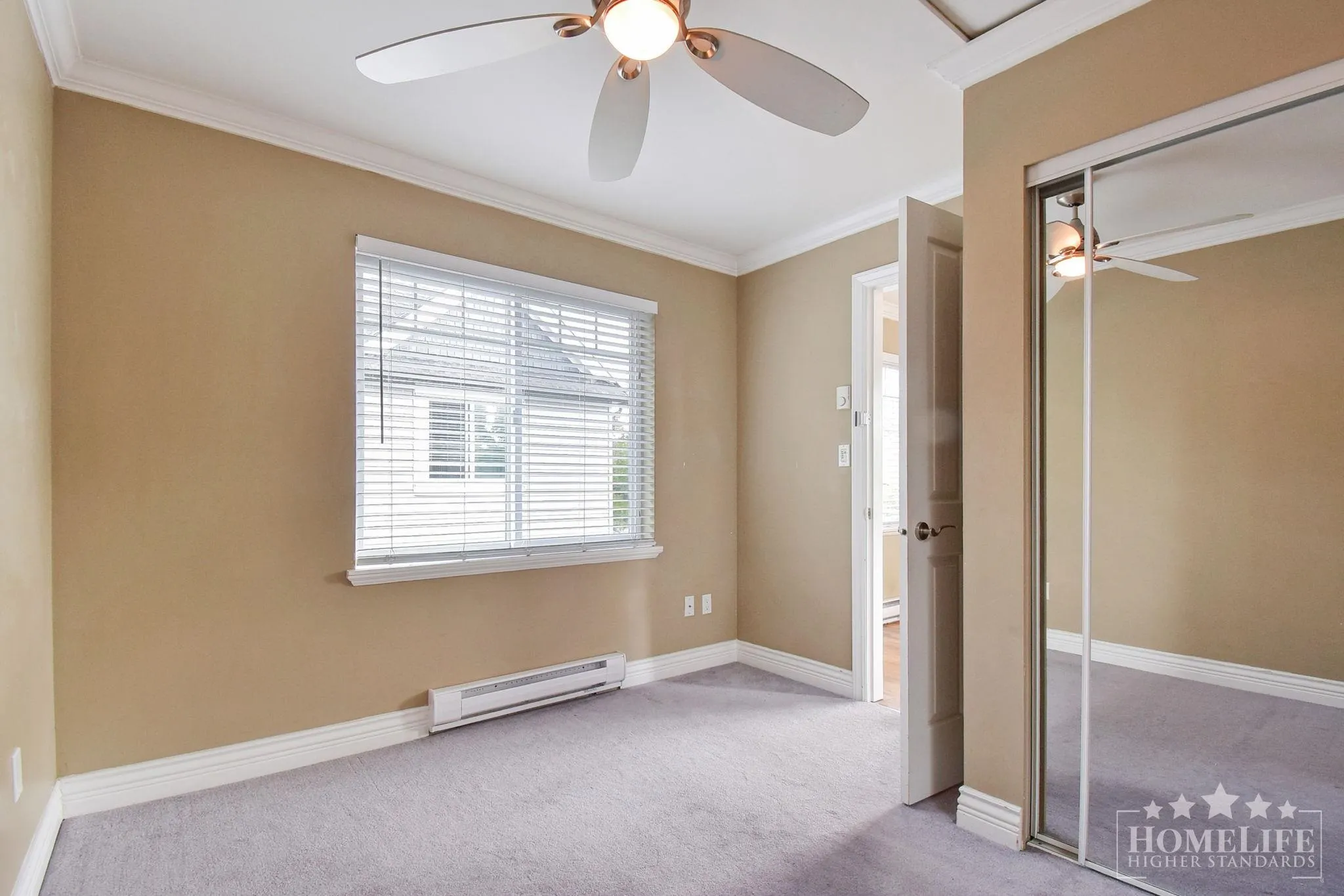 Coach House 7052 195 Street