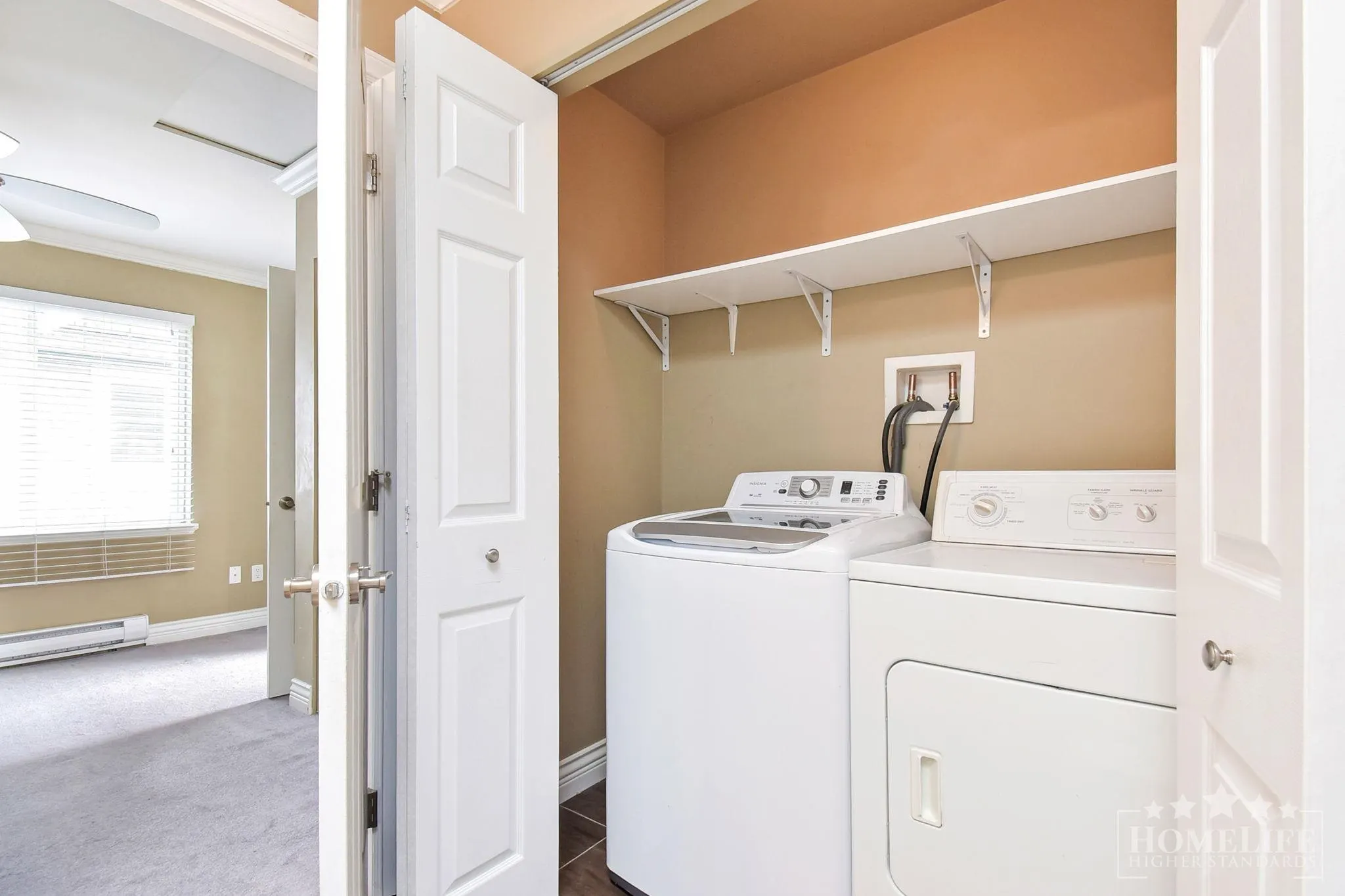 Coach House 7052 195 Street