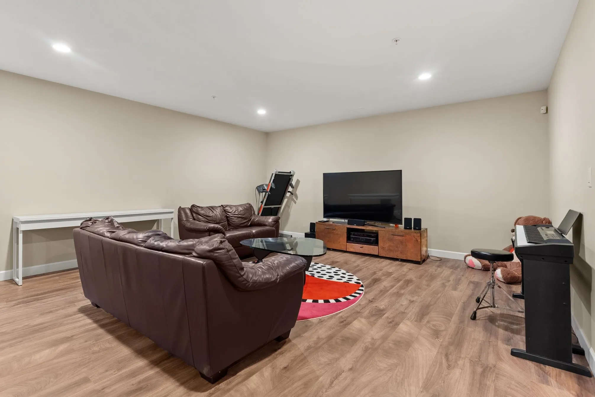 20 7059 210 Street