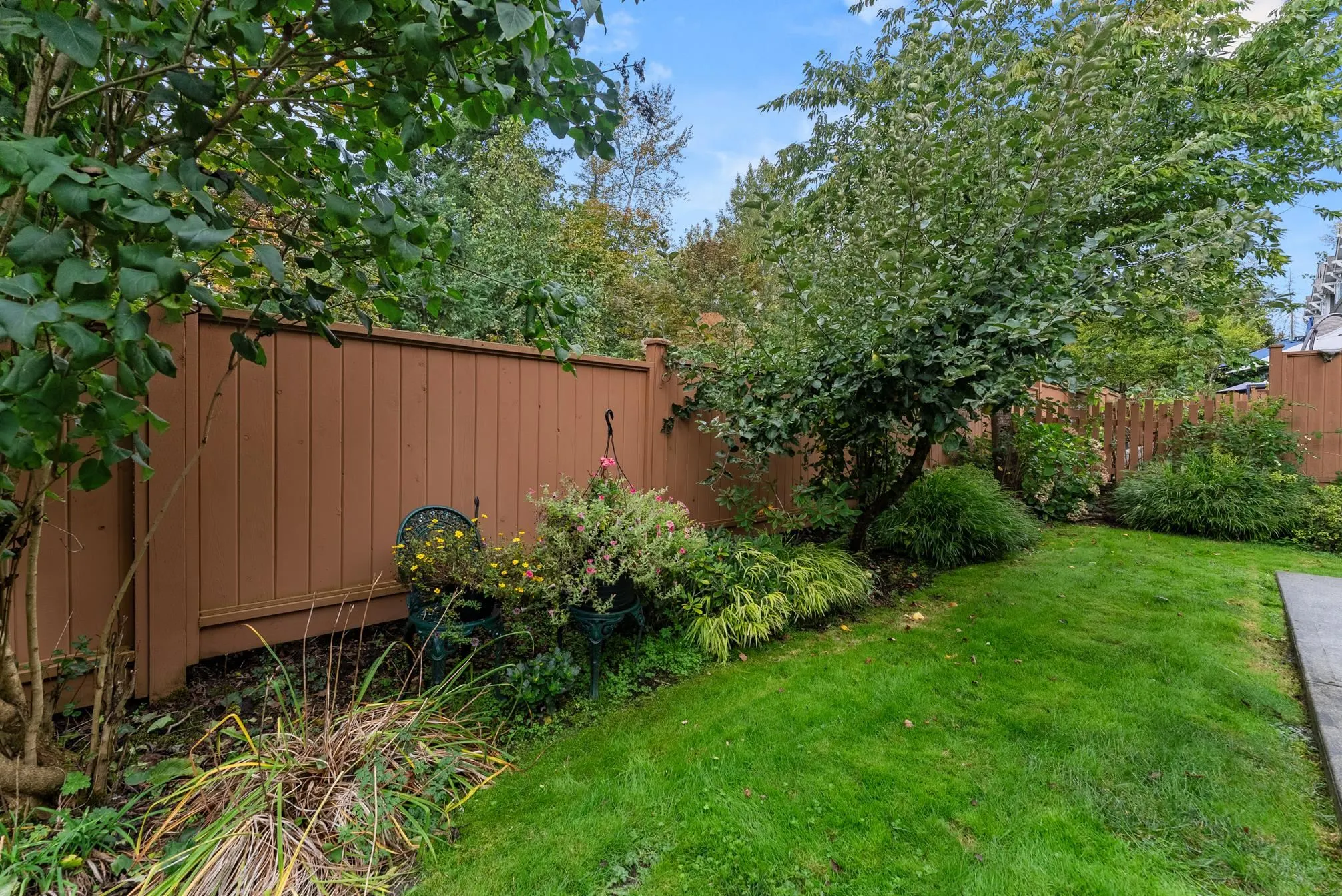 20 7059 210 Street