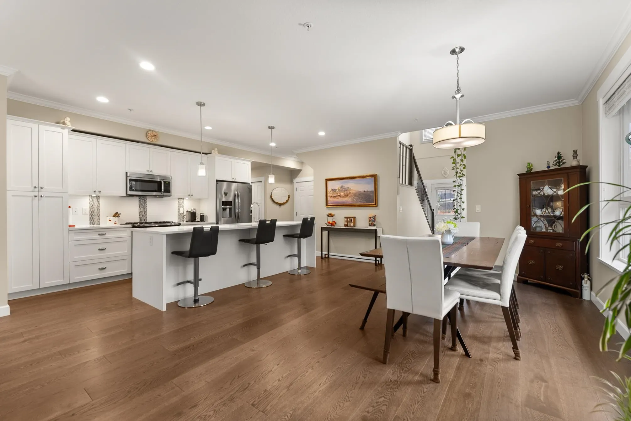 20 7059 210 Street