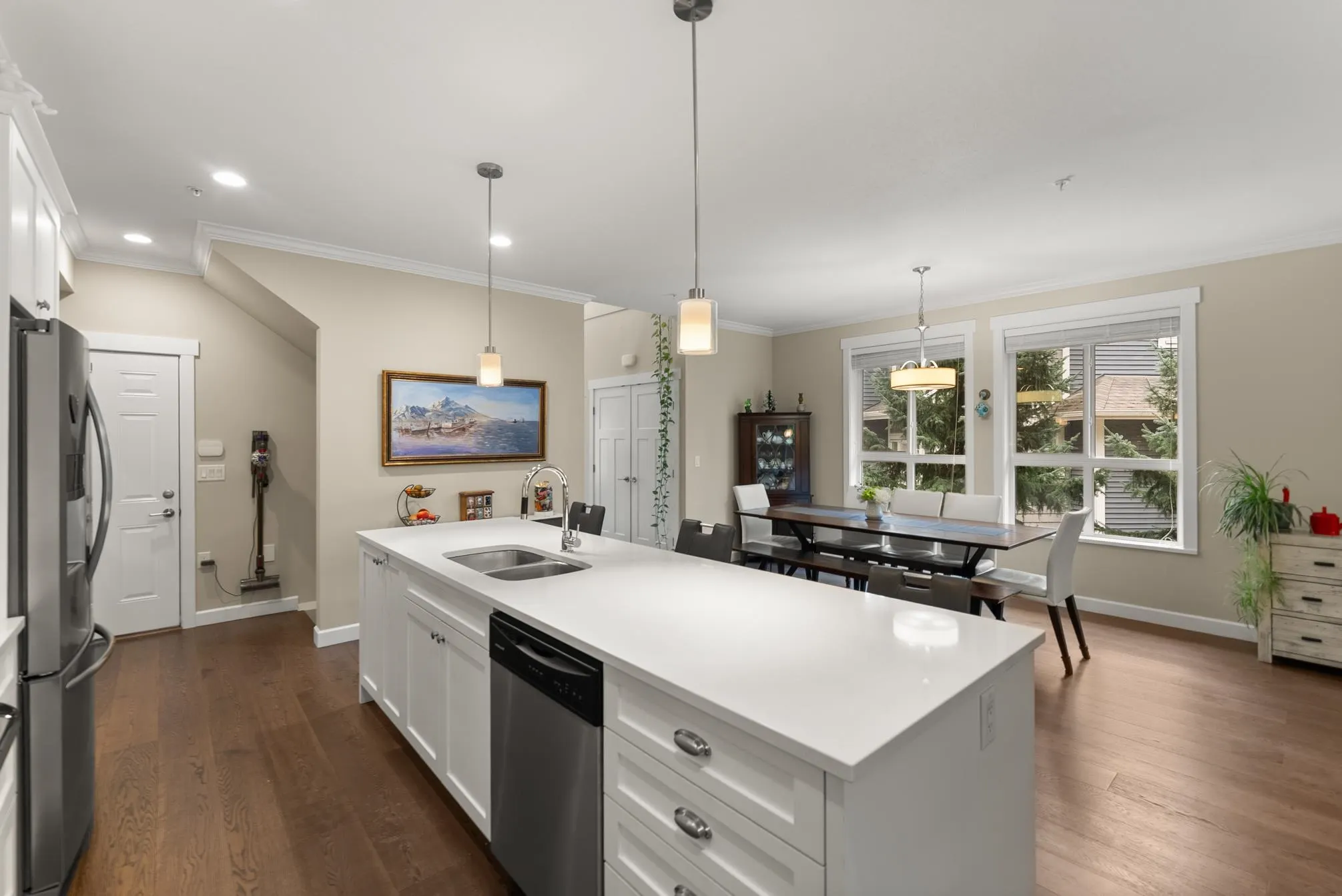 20 7059 210 Street