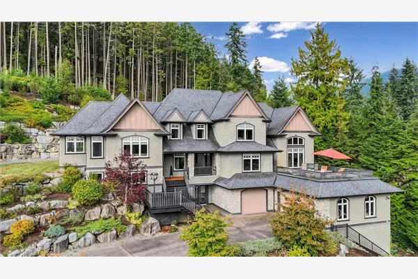 1403 Crystal Creek Drive