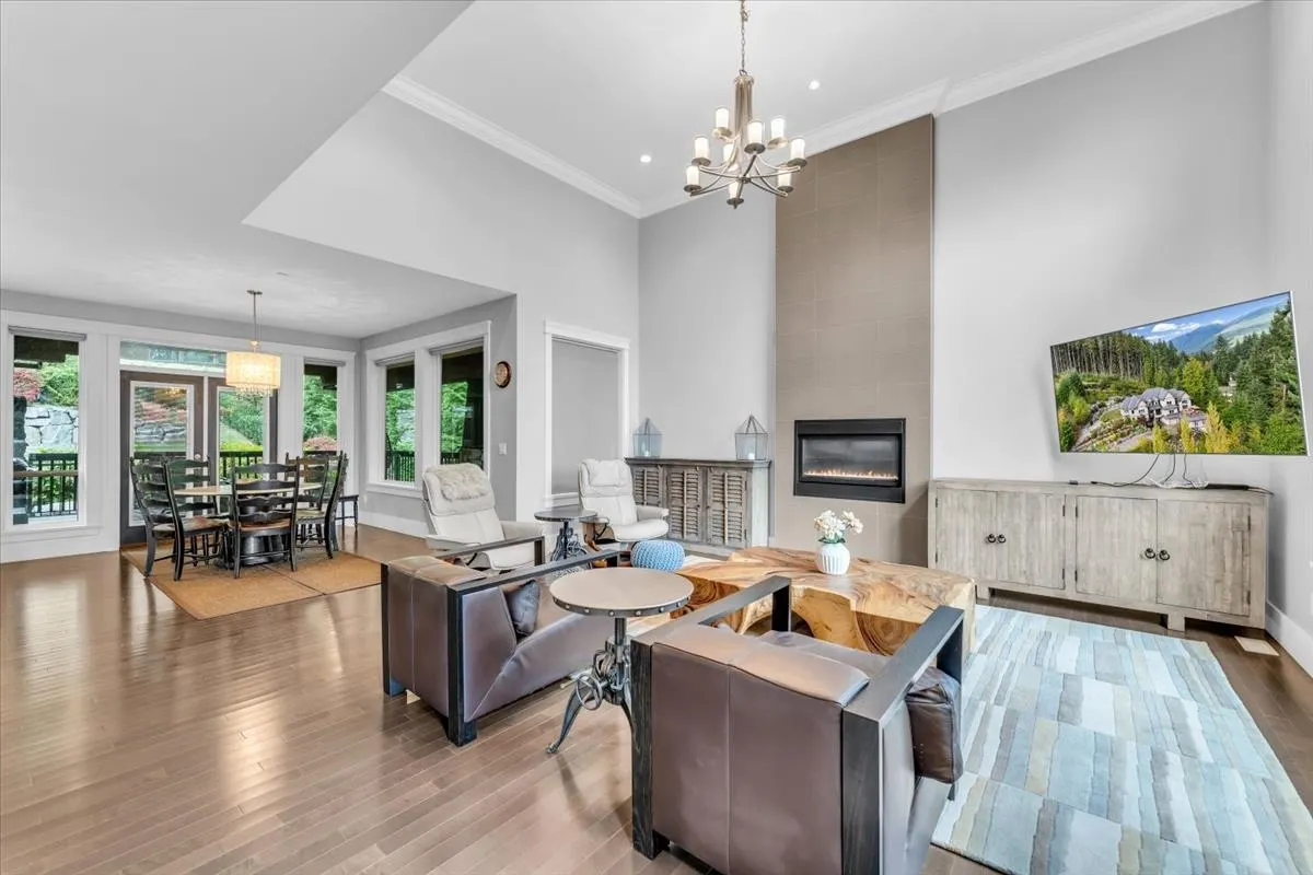 1403 Crystal Creek Drive