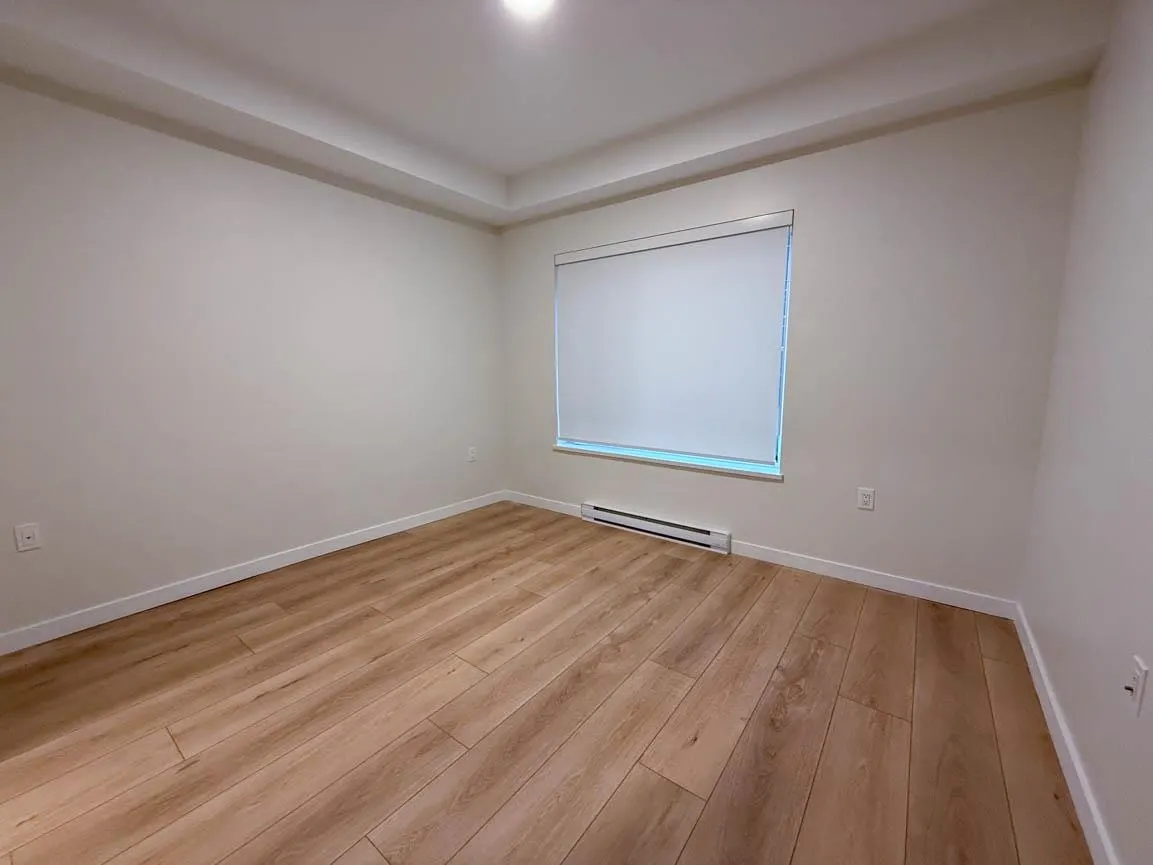 G34 2070 E 20th Avenue