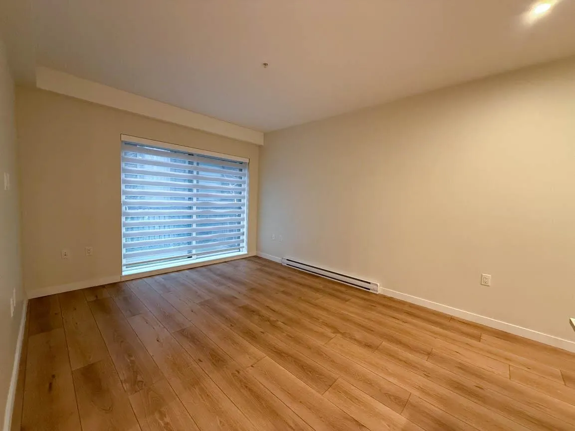 G34 2070 E 20th Avenue