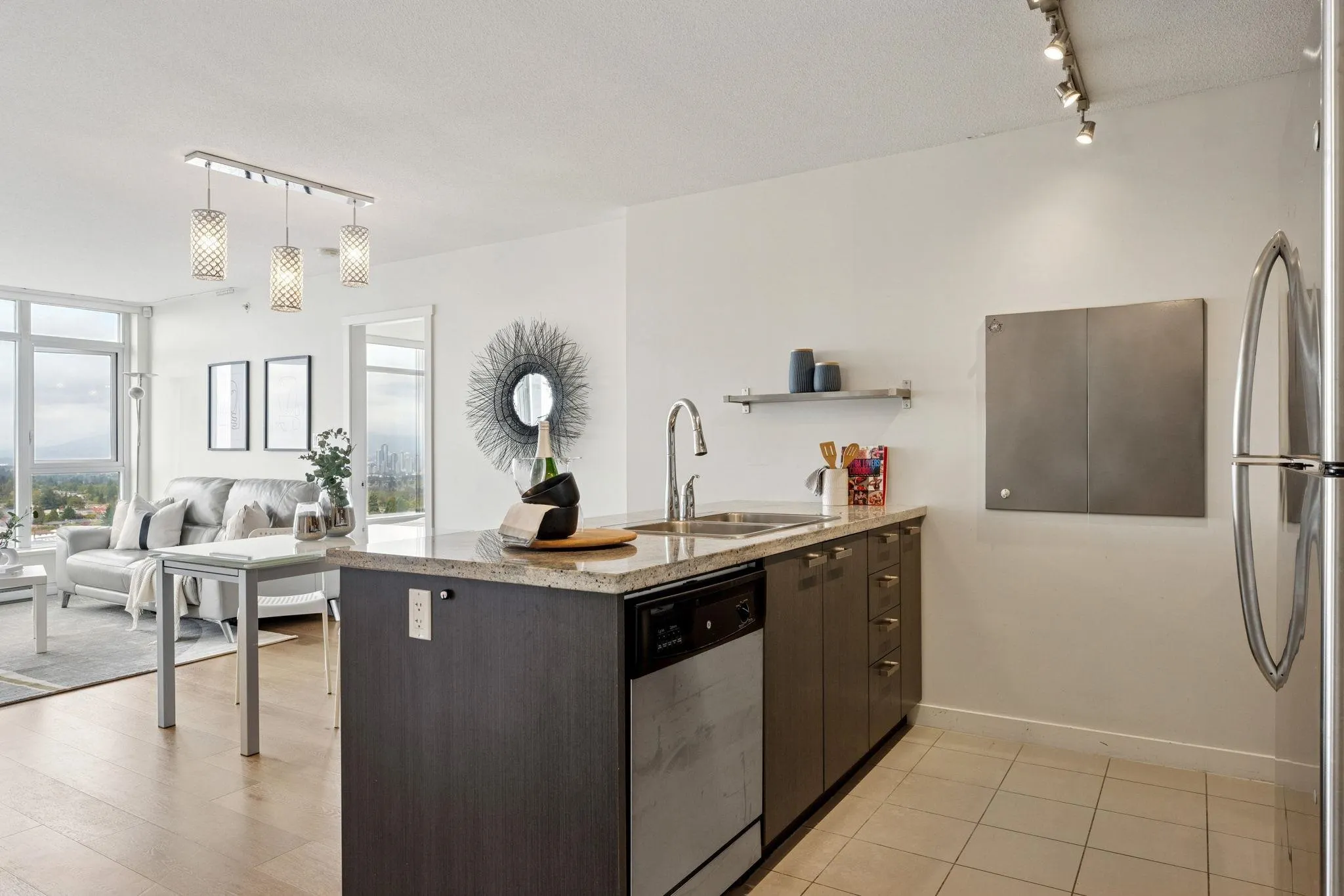 2308 6688 Arcola Street