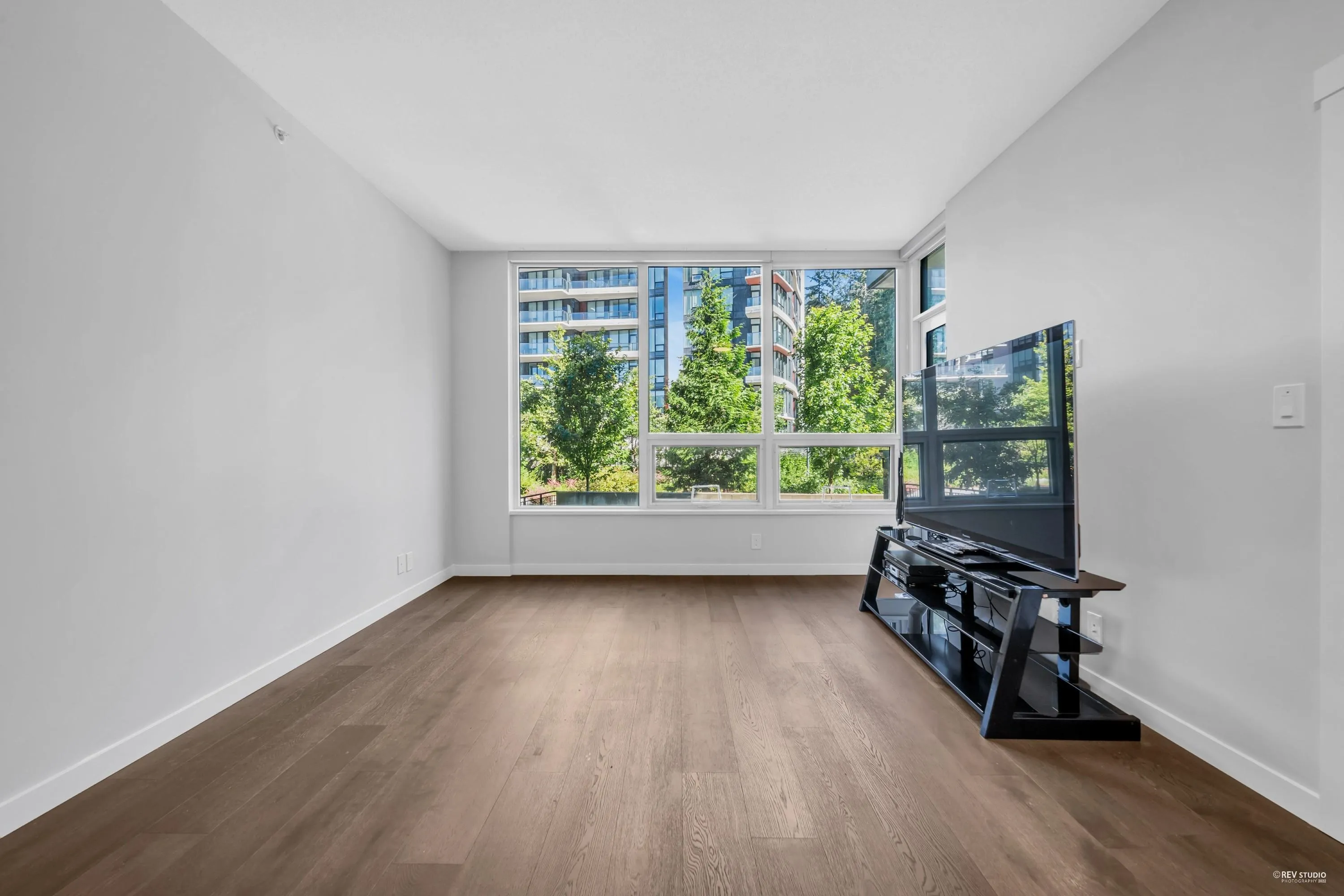 204 3487 Binning Road