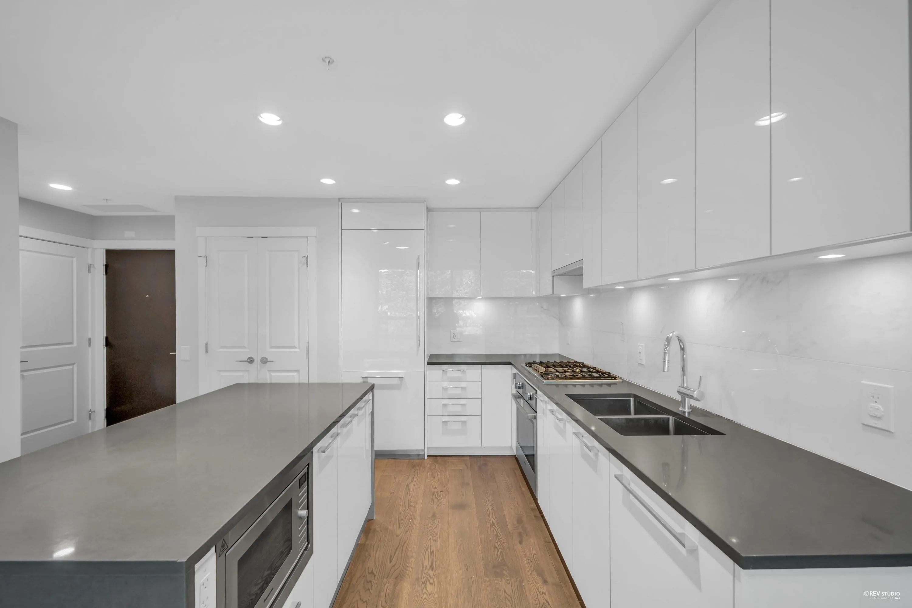 204 3487 Binning Road