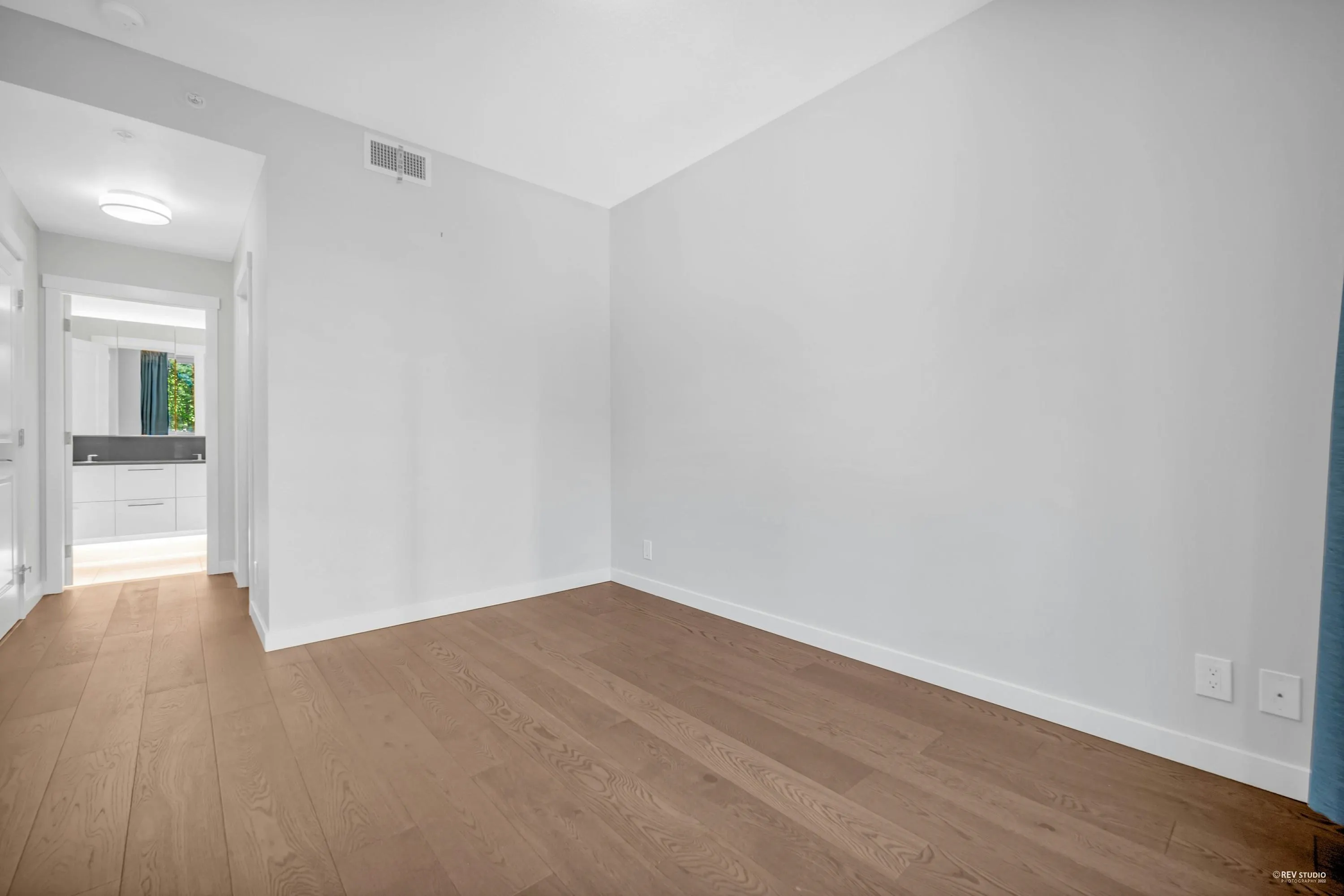 204 3487 Binning Road