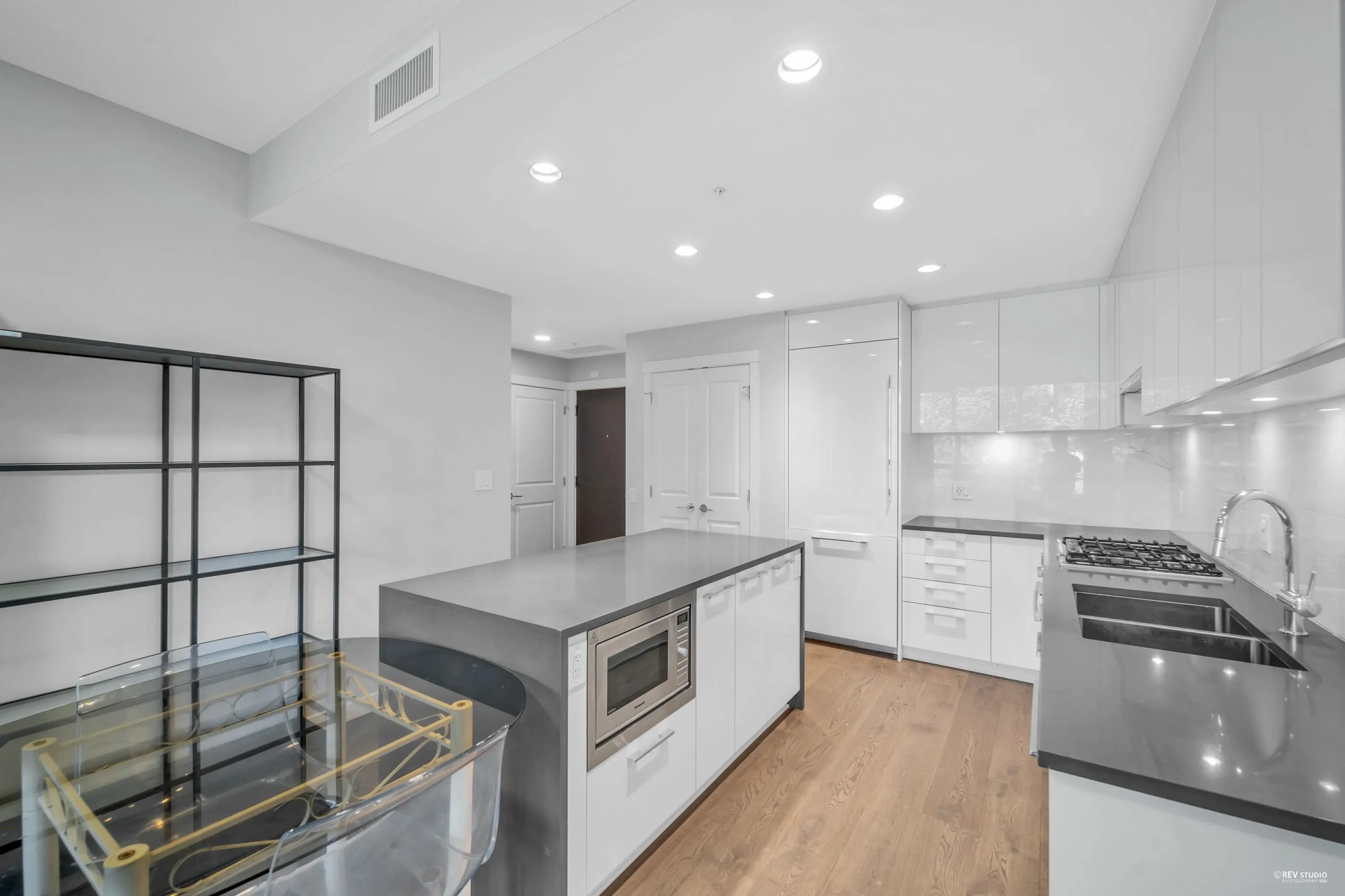 204 3487 Binning Road