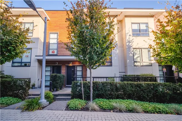 45 10233 River Drive