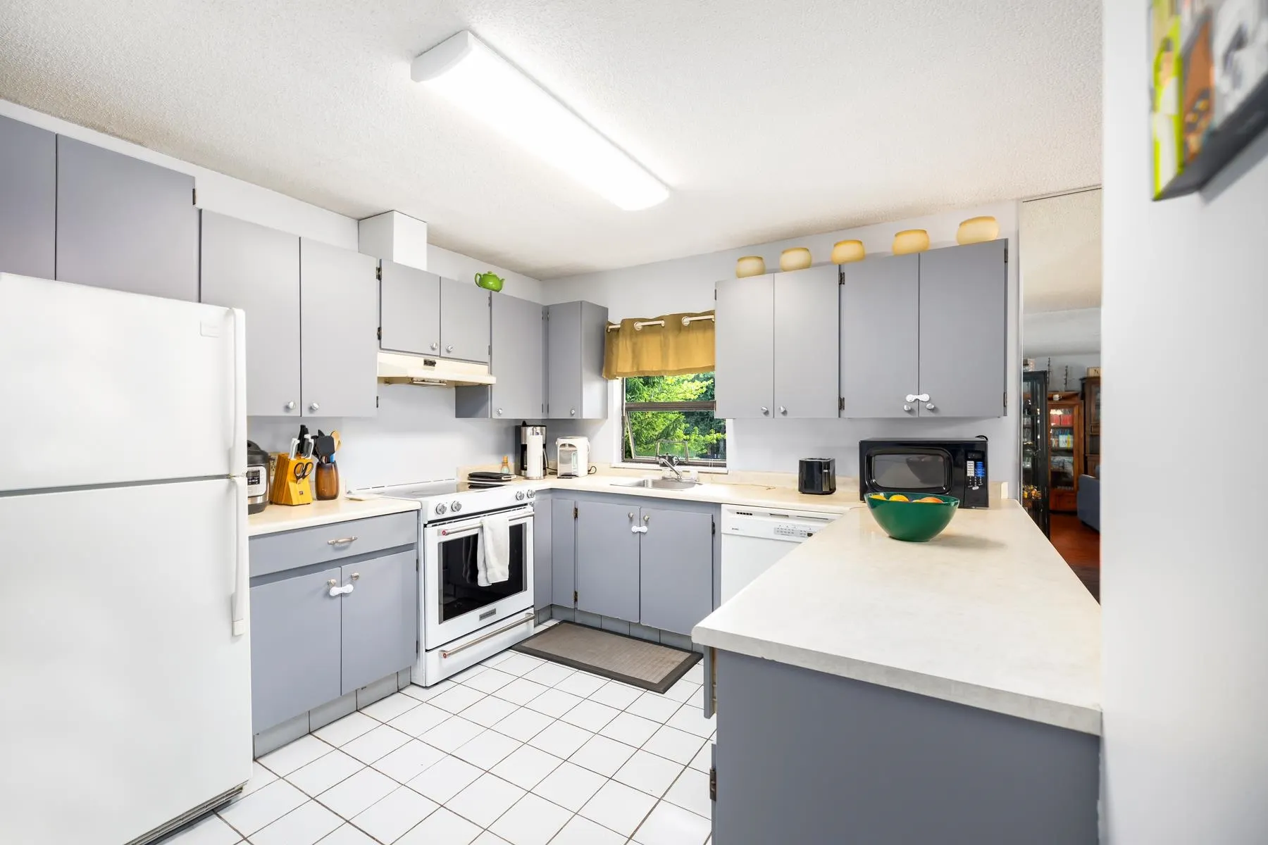 201 7064 133b Street