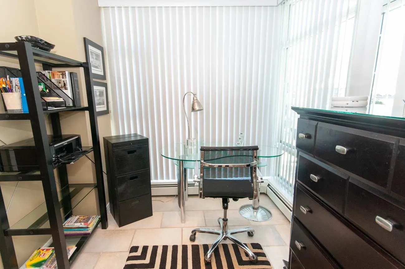905 1199 Marinaside Crescent
