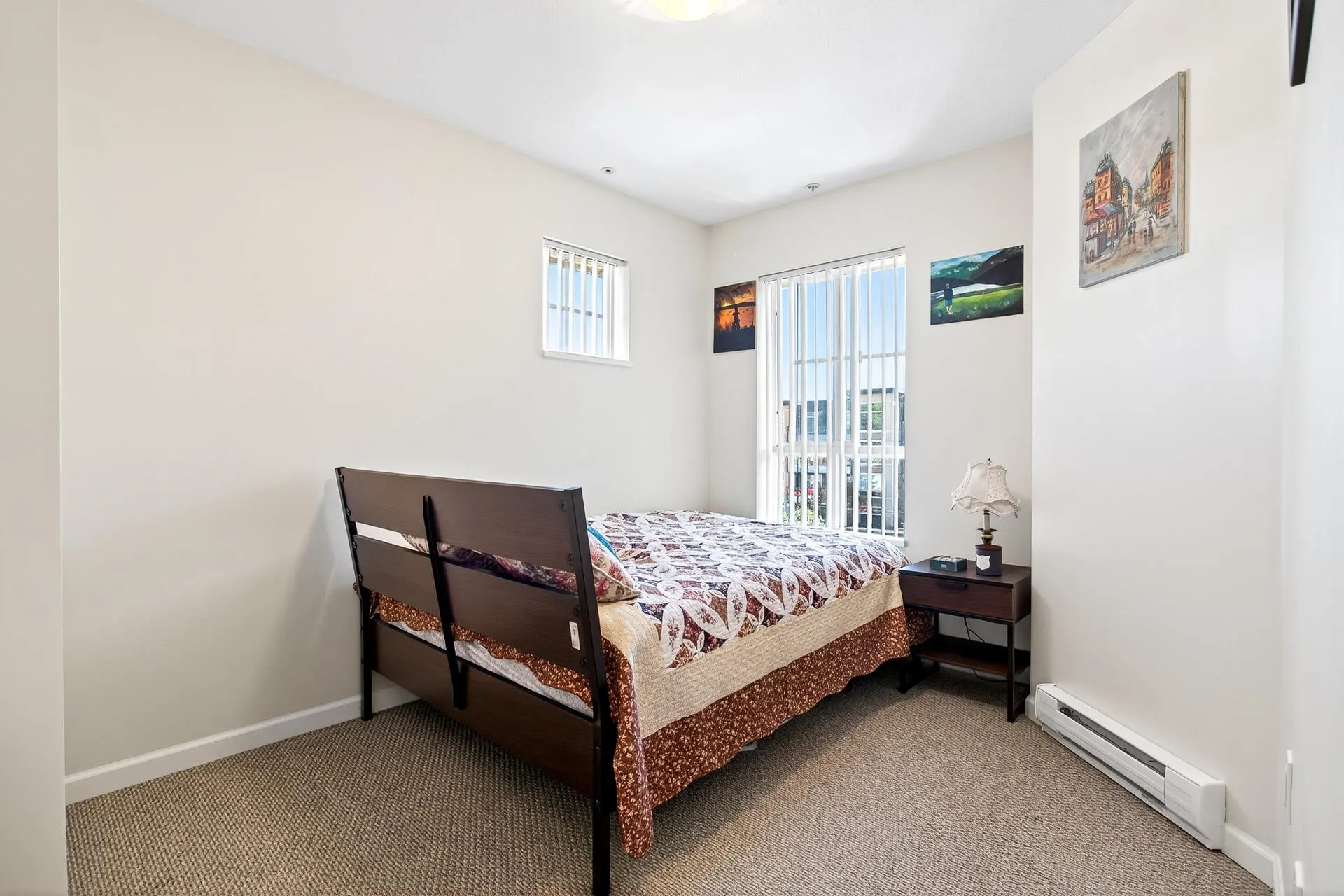 201 815 First Street
