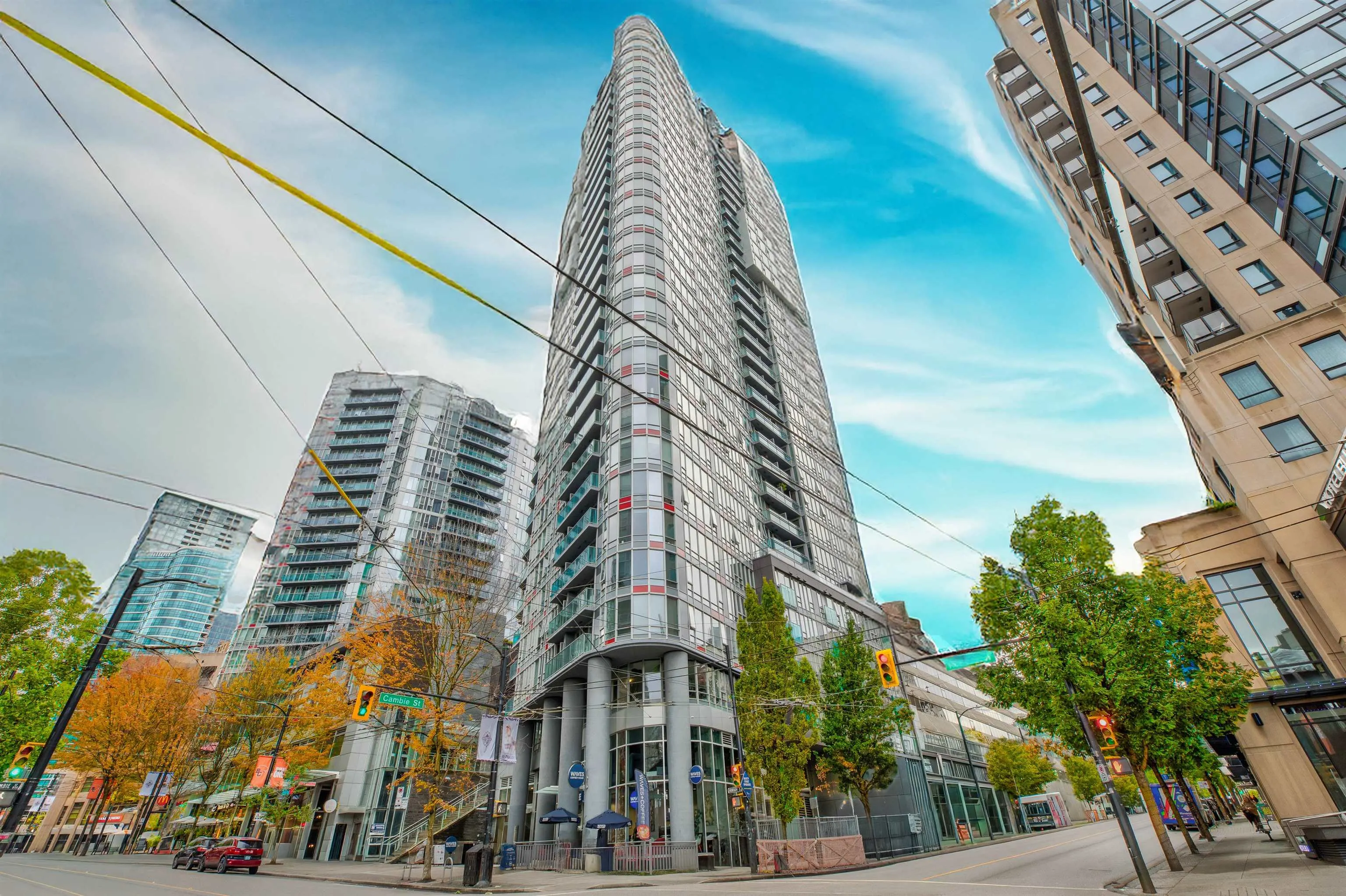 705 233 Robson Street
