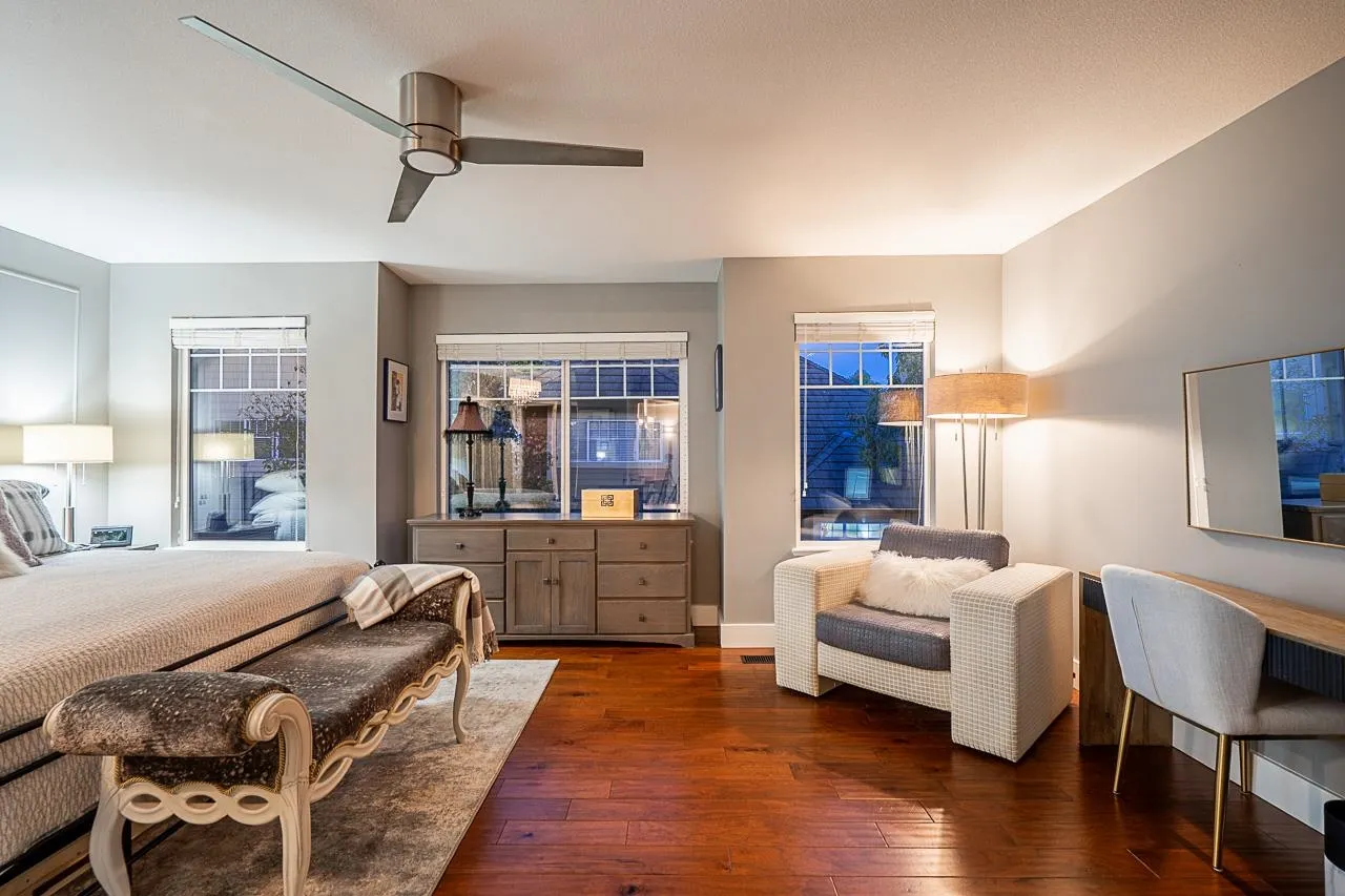 35 3363 Rosemary Heights Crescent