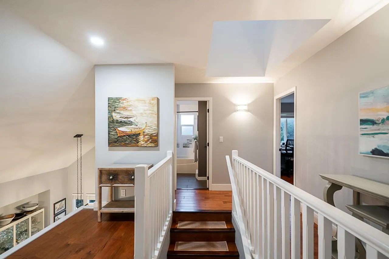 35 3363 Rosemary Heights Crescent