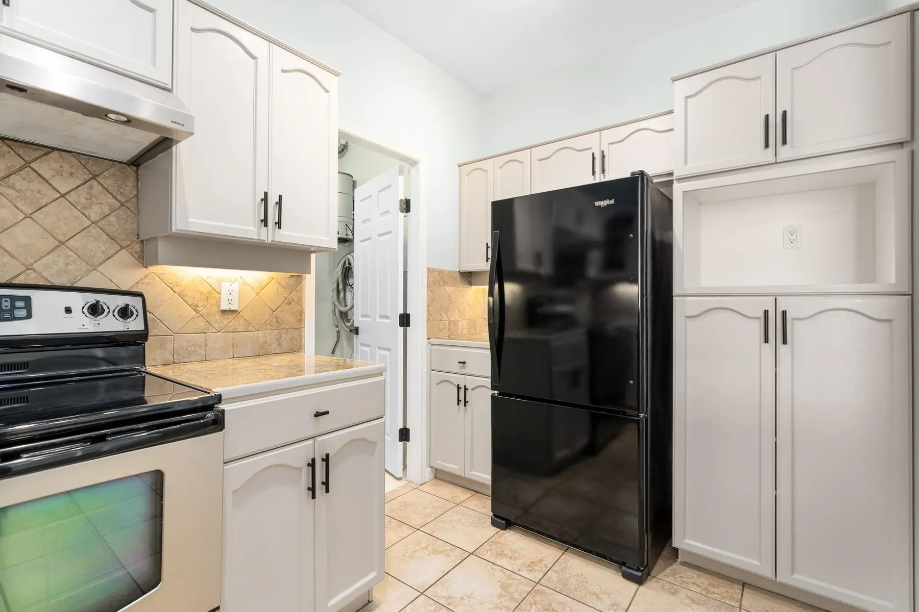 403 12464 191b Street