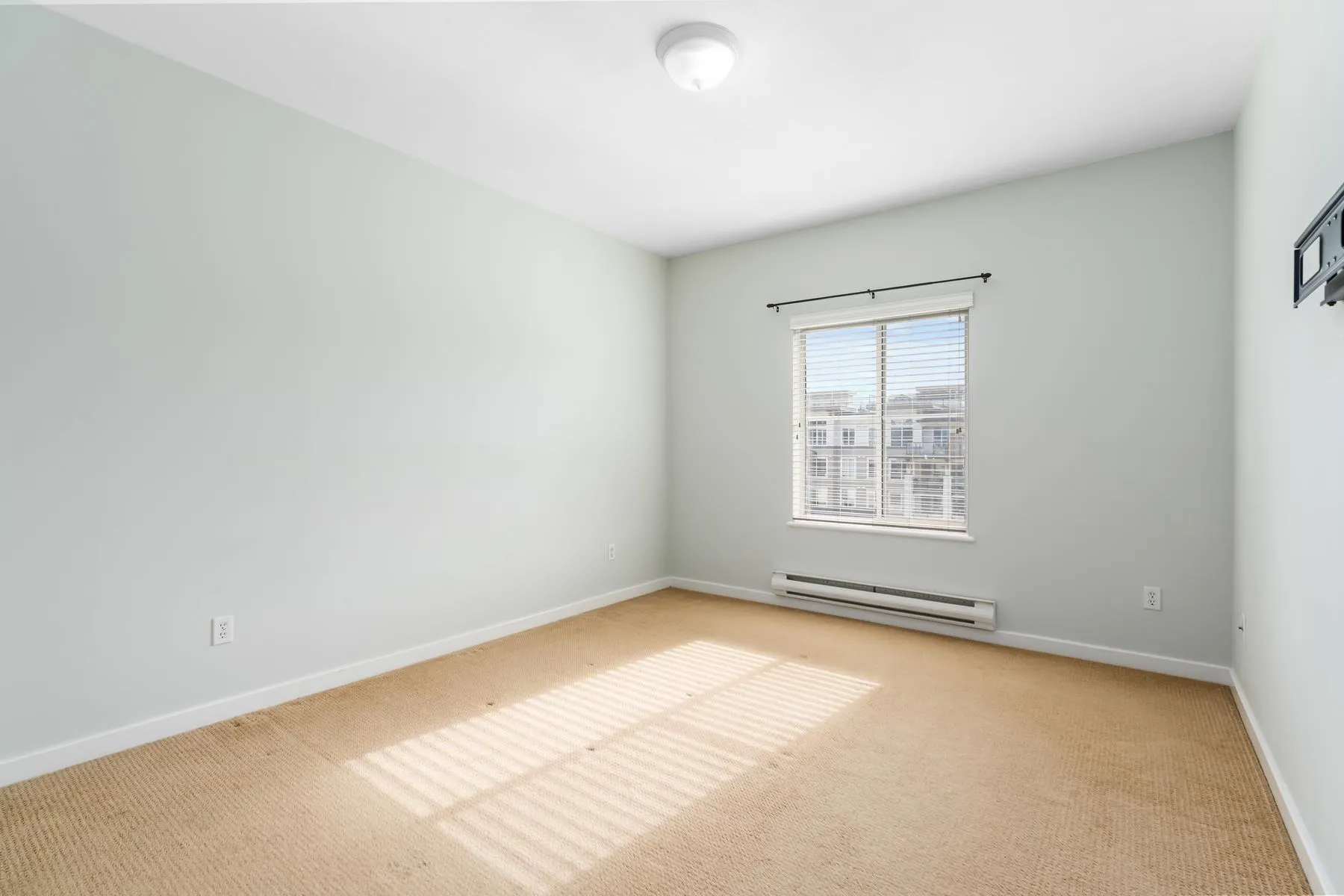 403 12464 191b Street