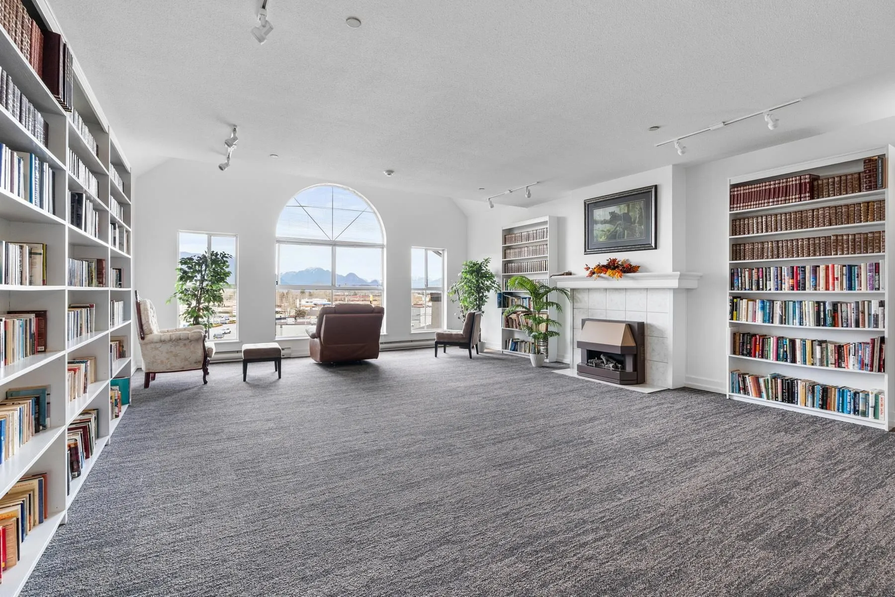 403 12464 191b Street