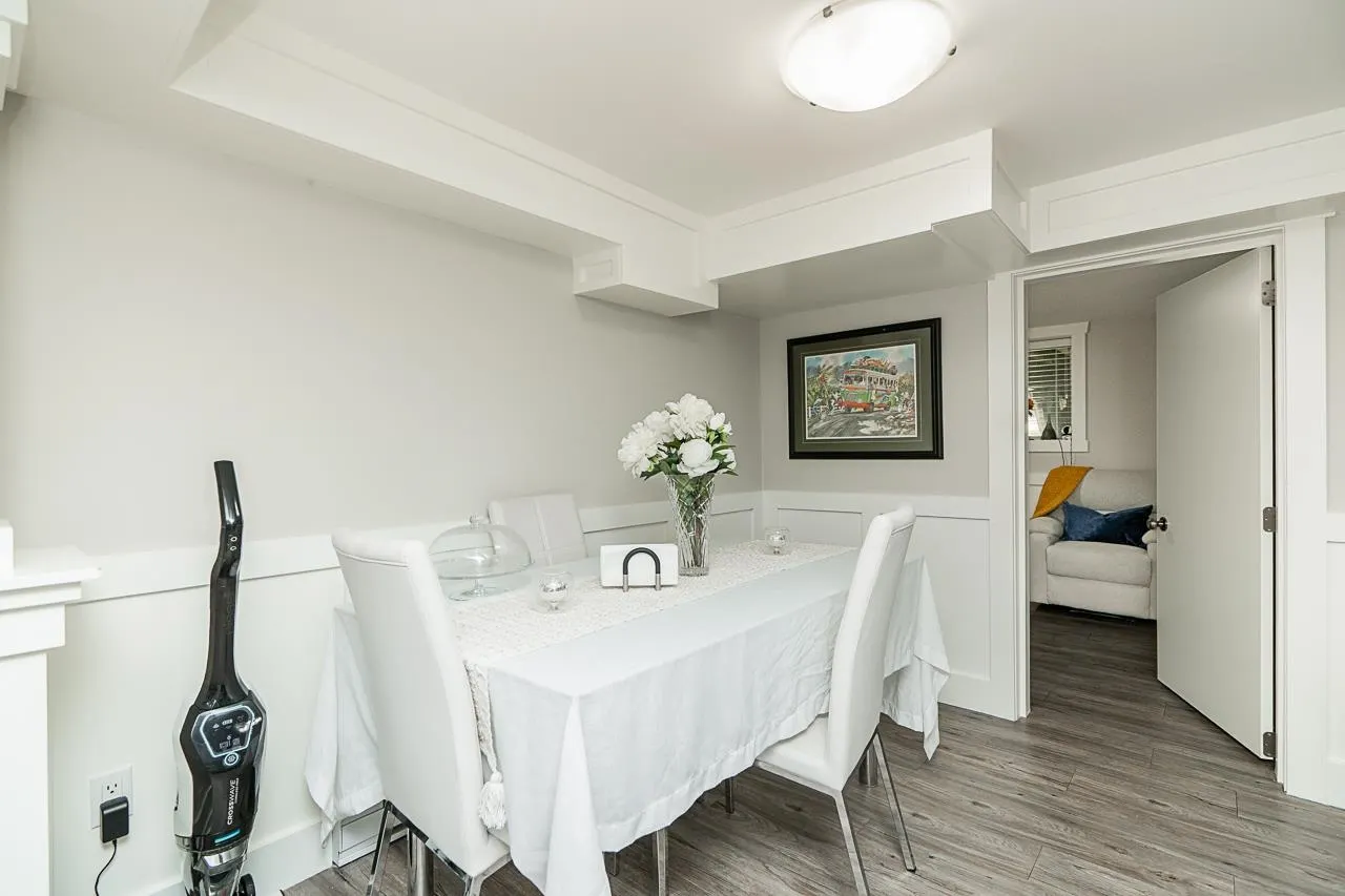 905 Edinburgh Street