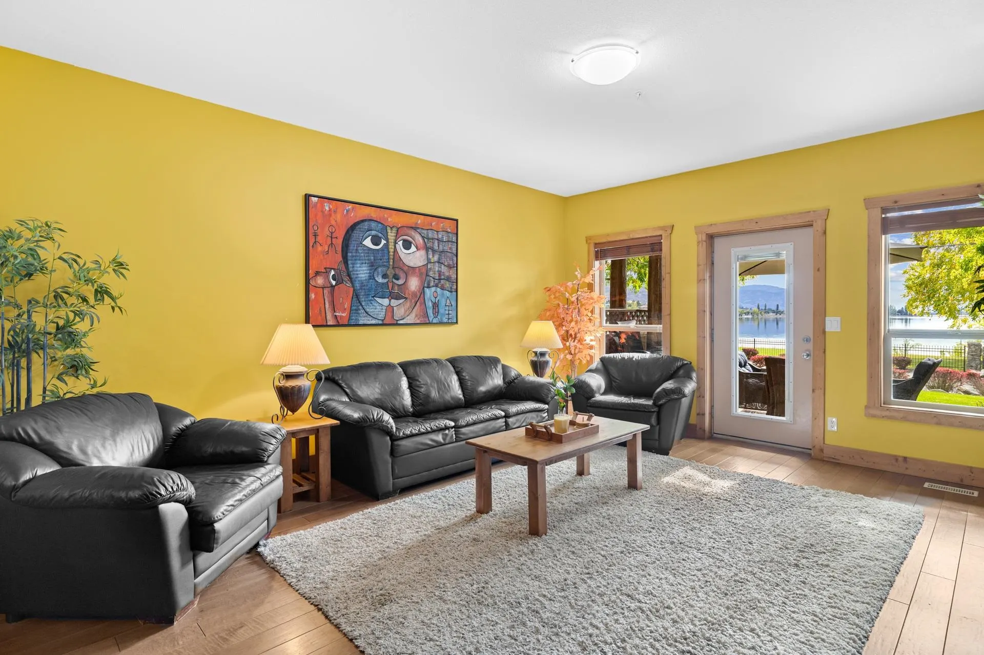 104 5401 Lakeshore Drive