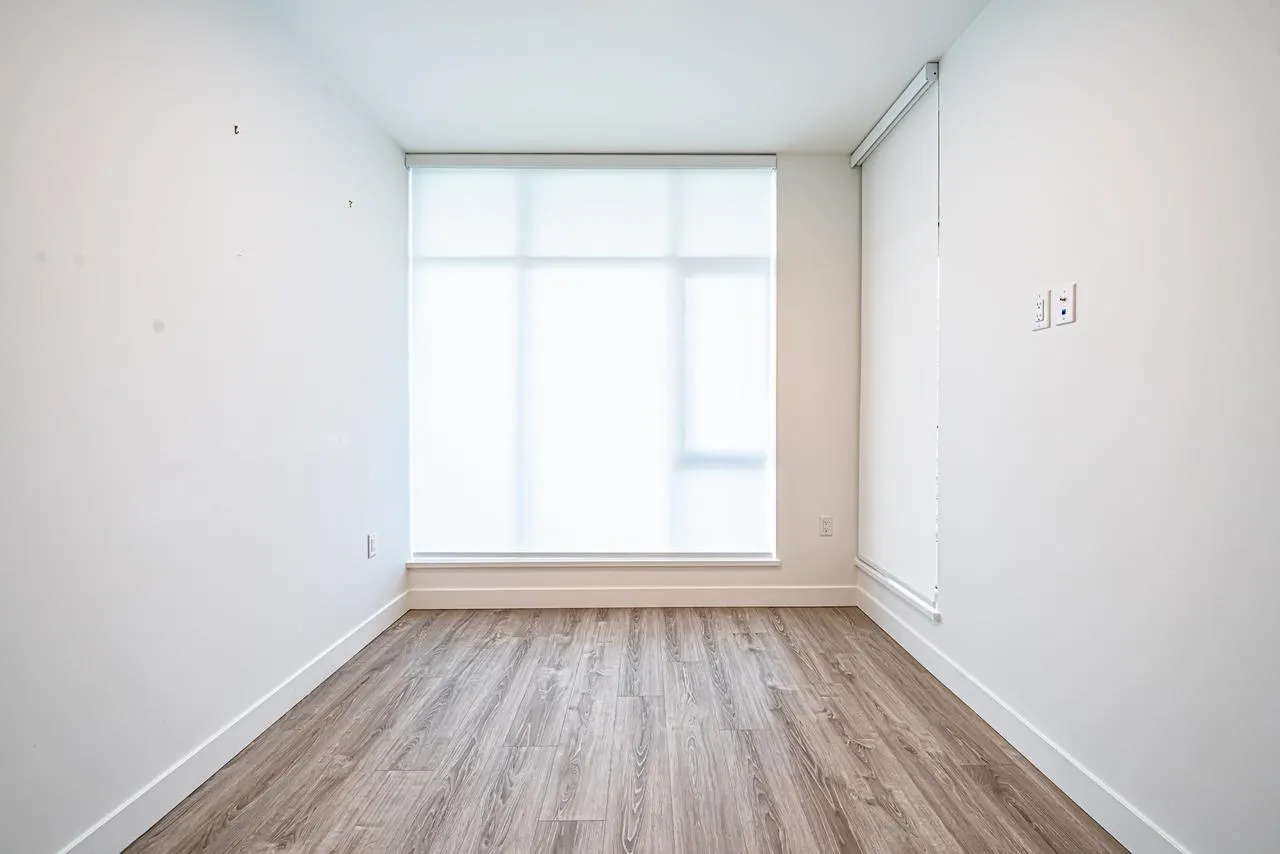 2309 6511 Sussex Avenue