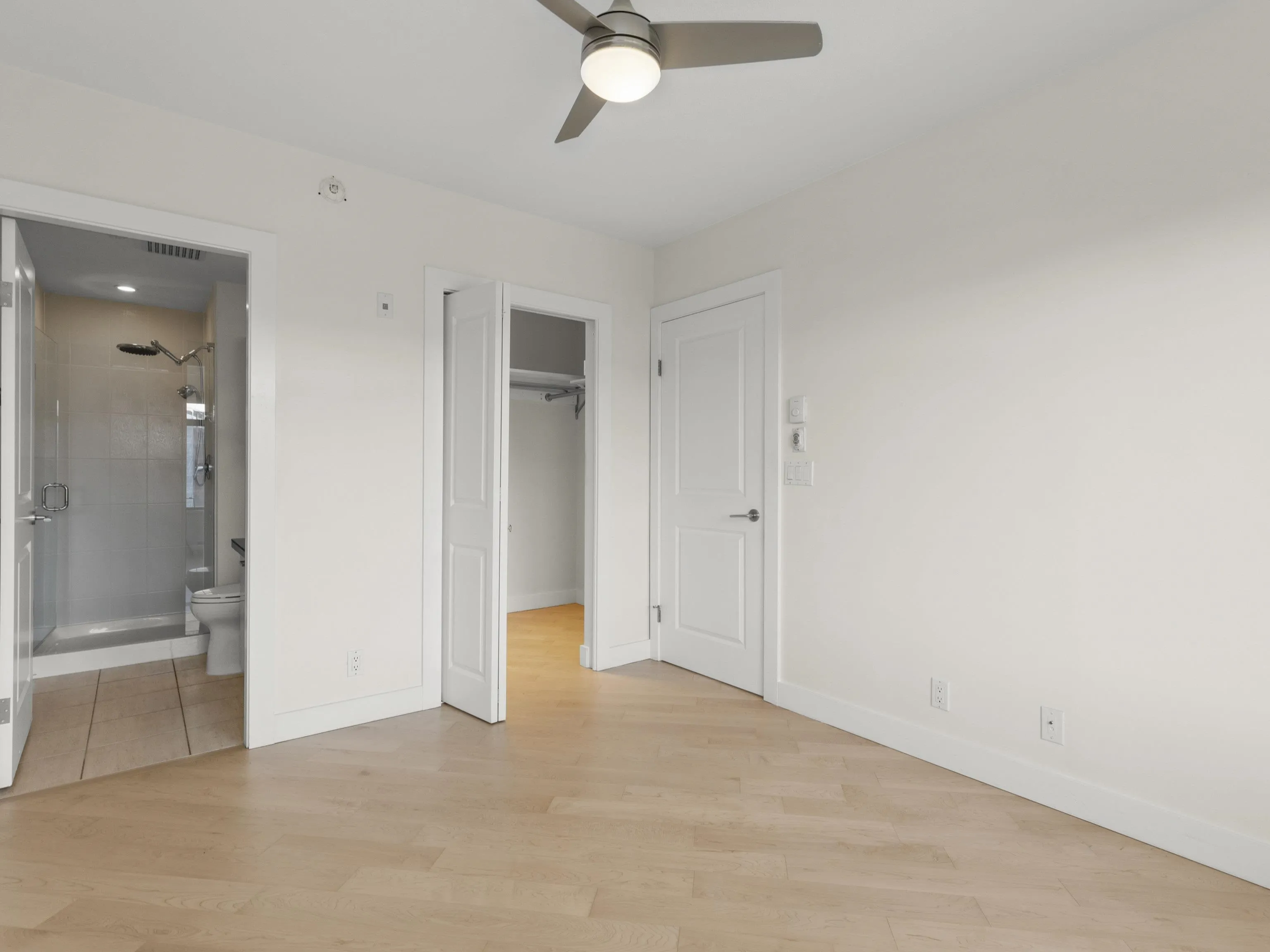 612 2228 Marstrand Avenue