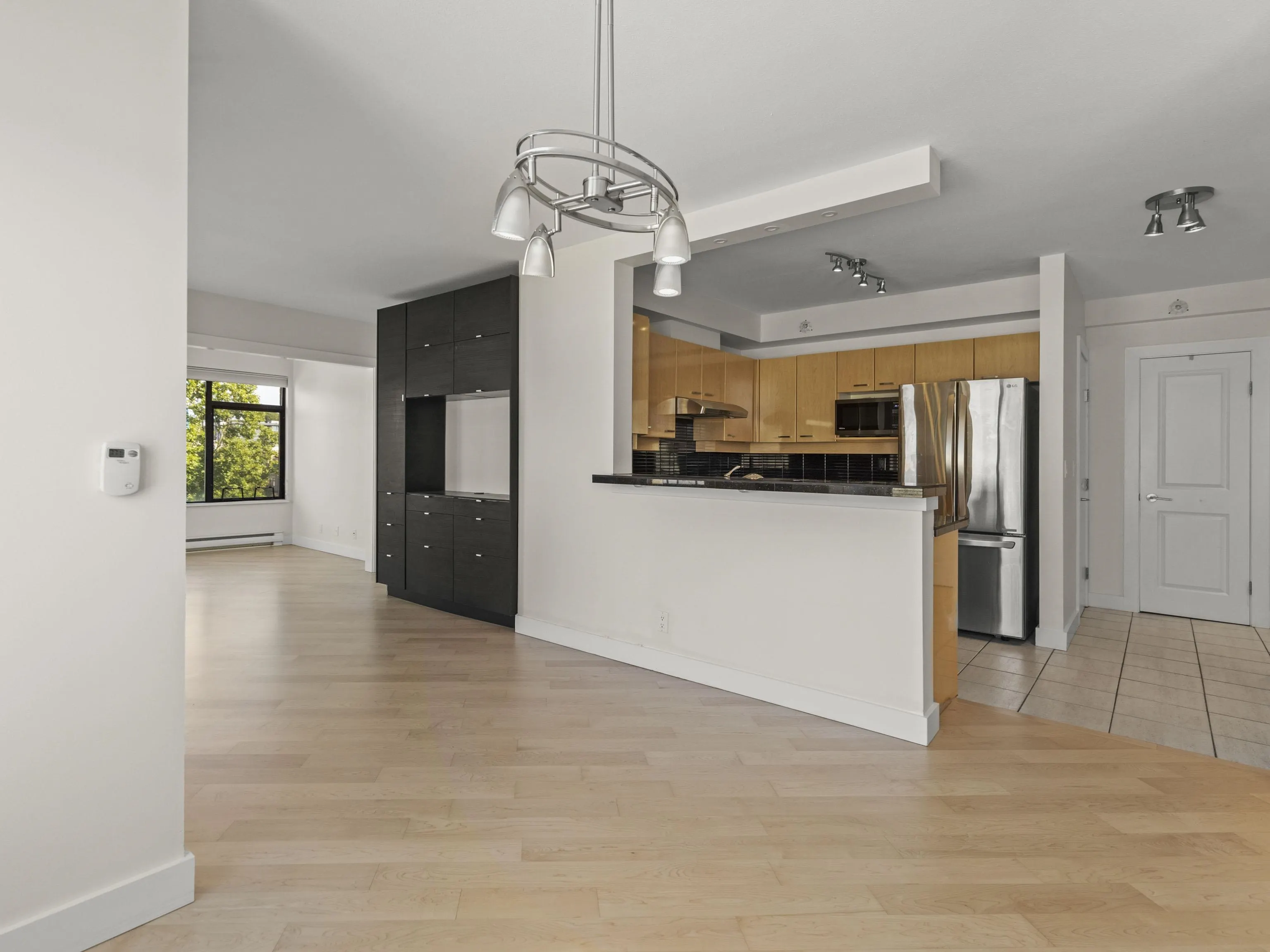 612 2228 Marstrand Avenue