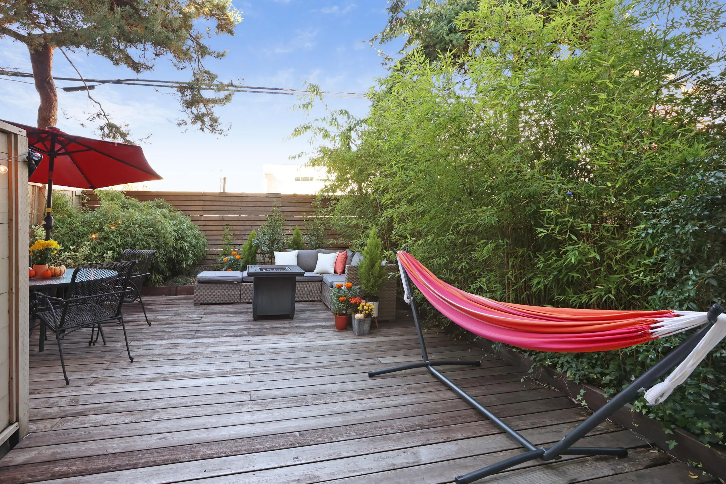 101 1933 W 5th Avenue