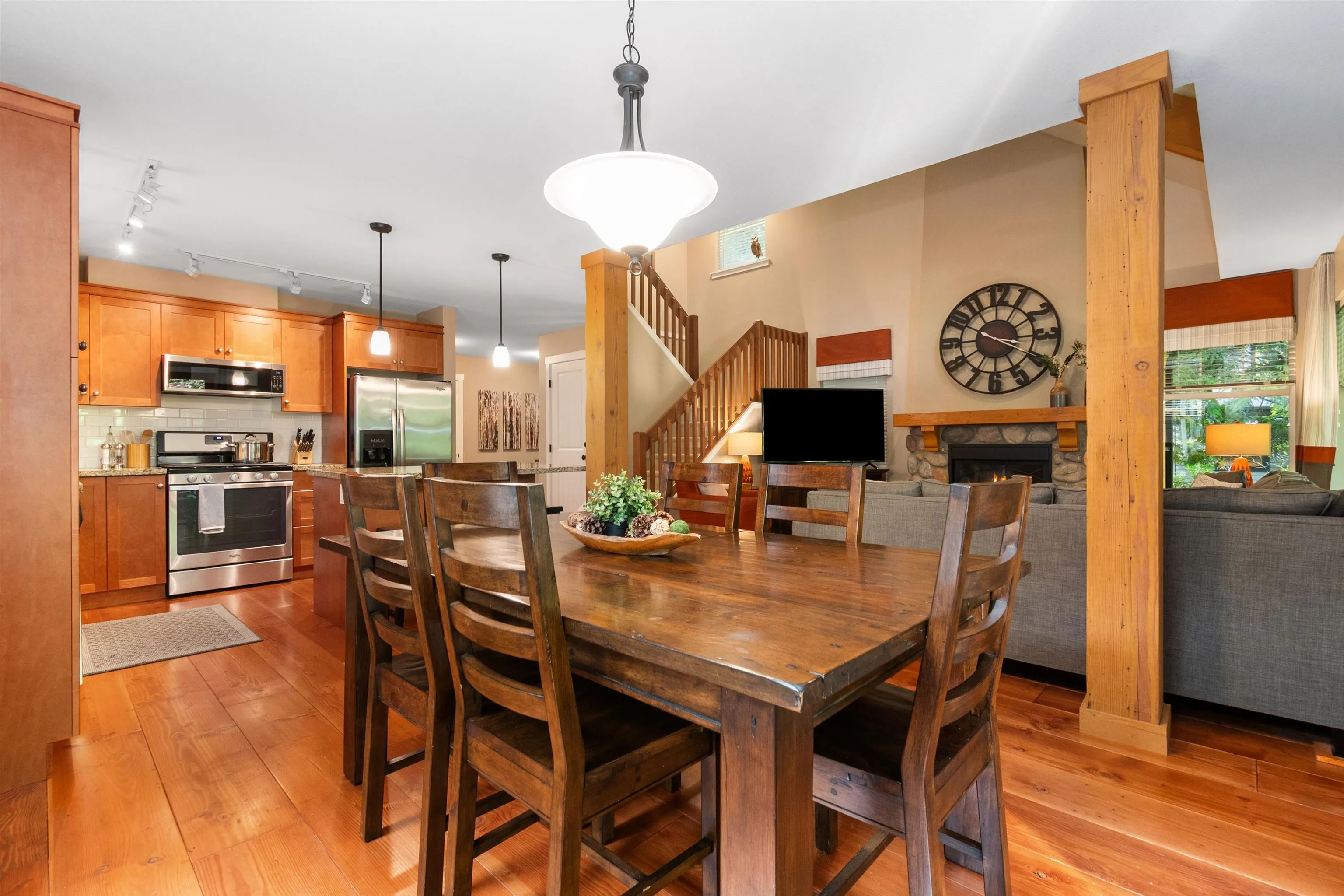 1820 Ravenwood Trail