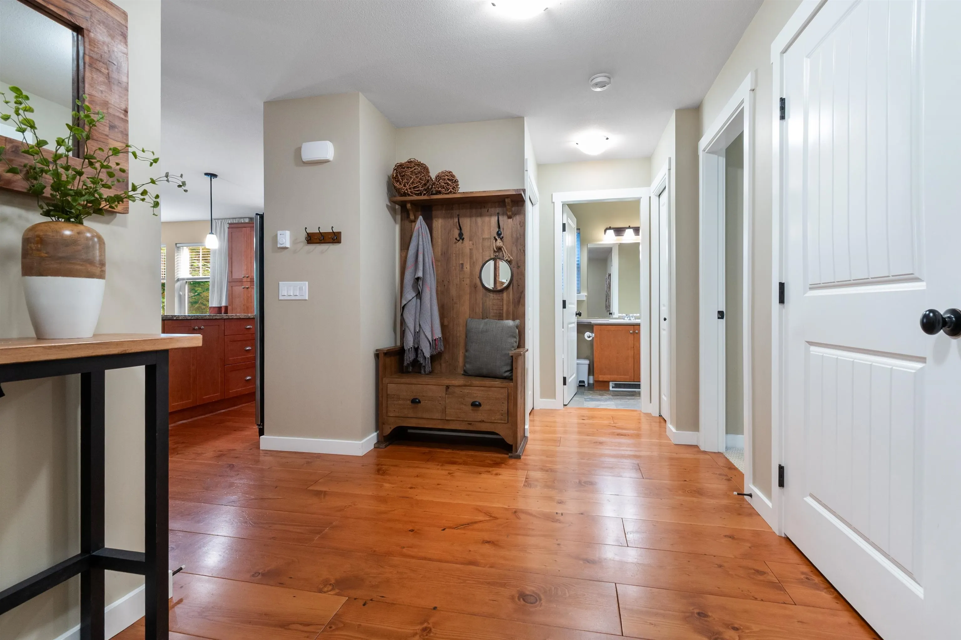 1820 Ravenwood Trail
