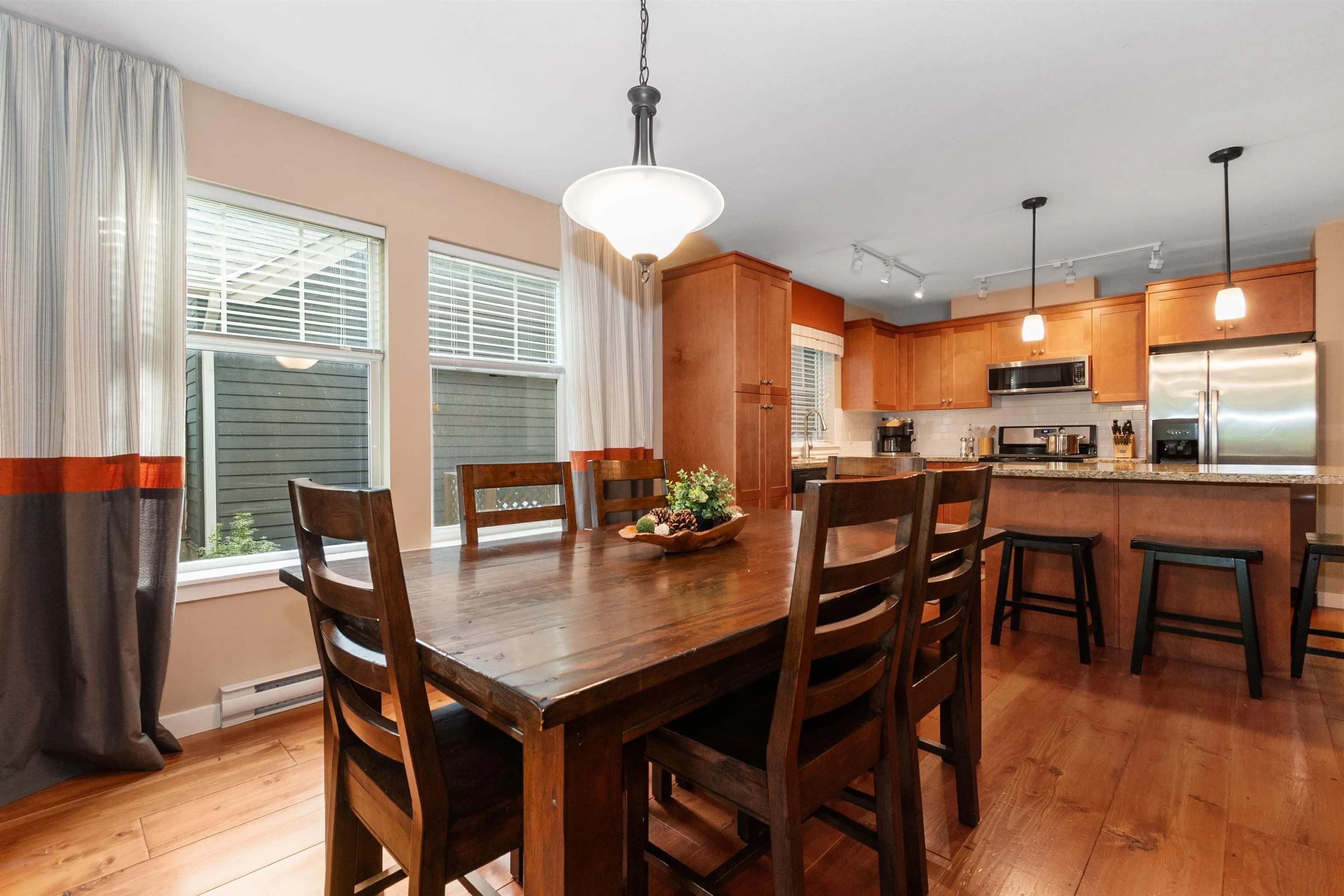 1820 Ravenwood Trail