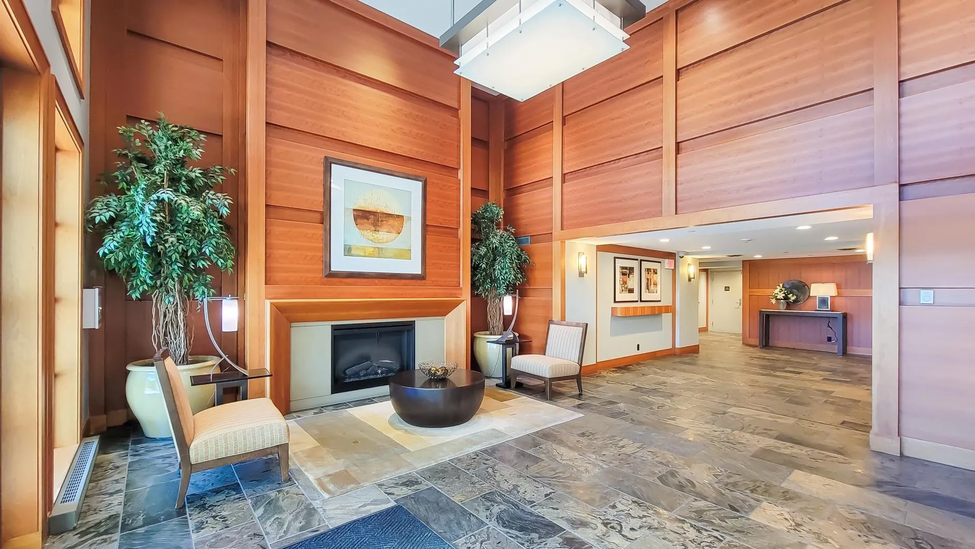 1201 3315 Cypress Place