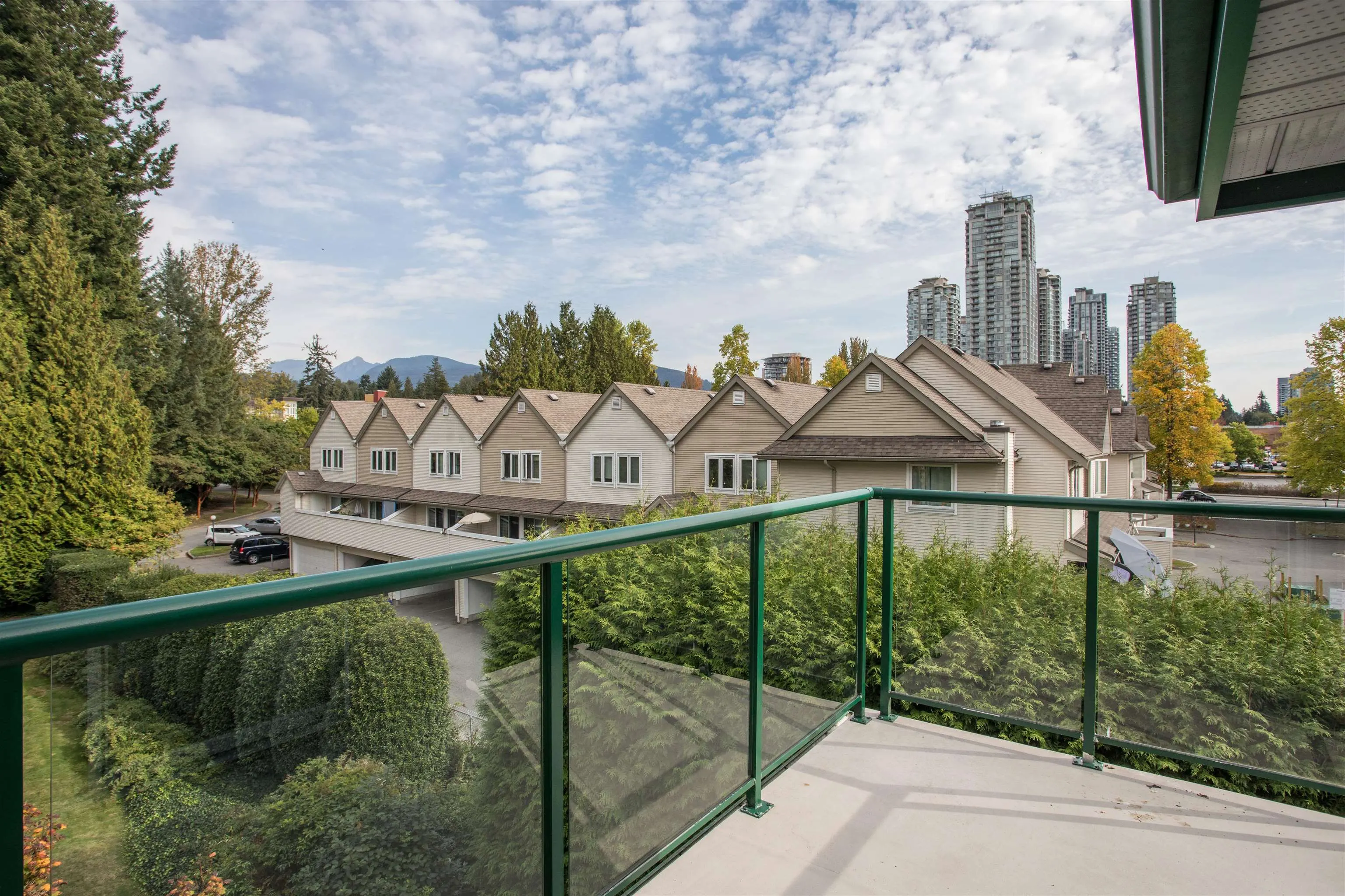 309 1155 Dufferin Street