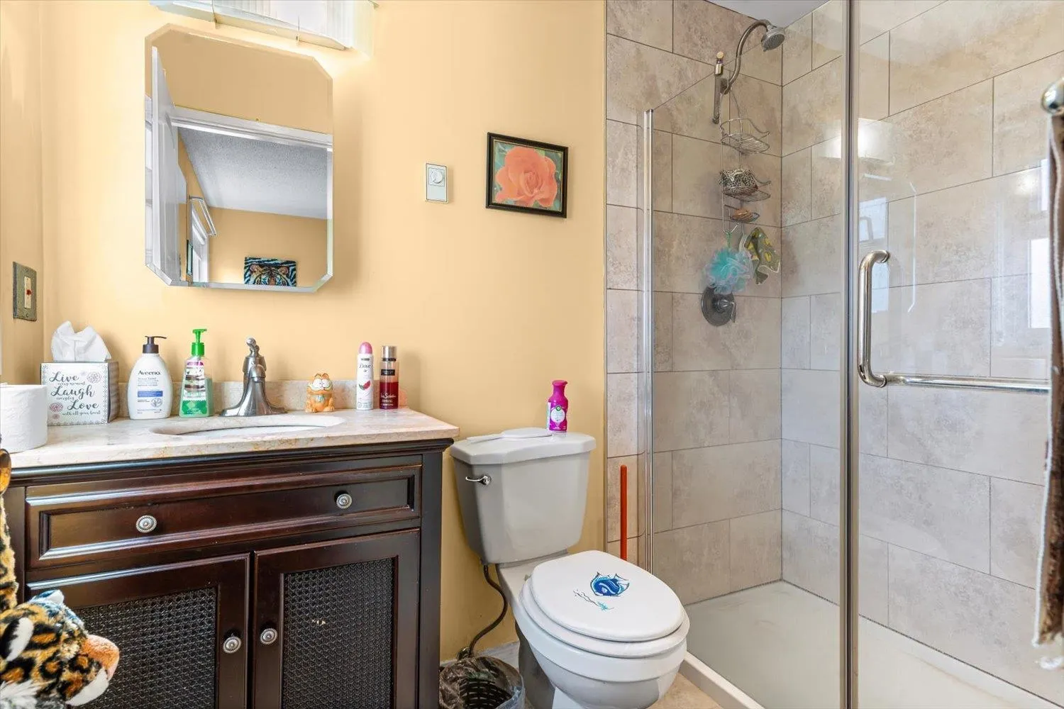 203 9516 Rotary Street