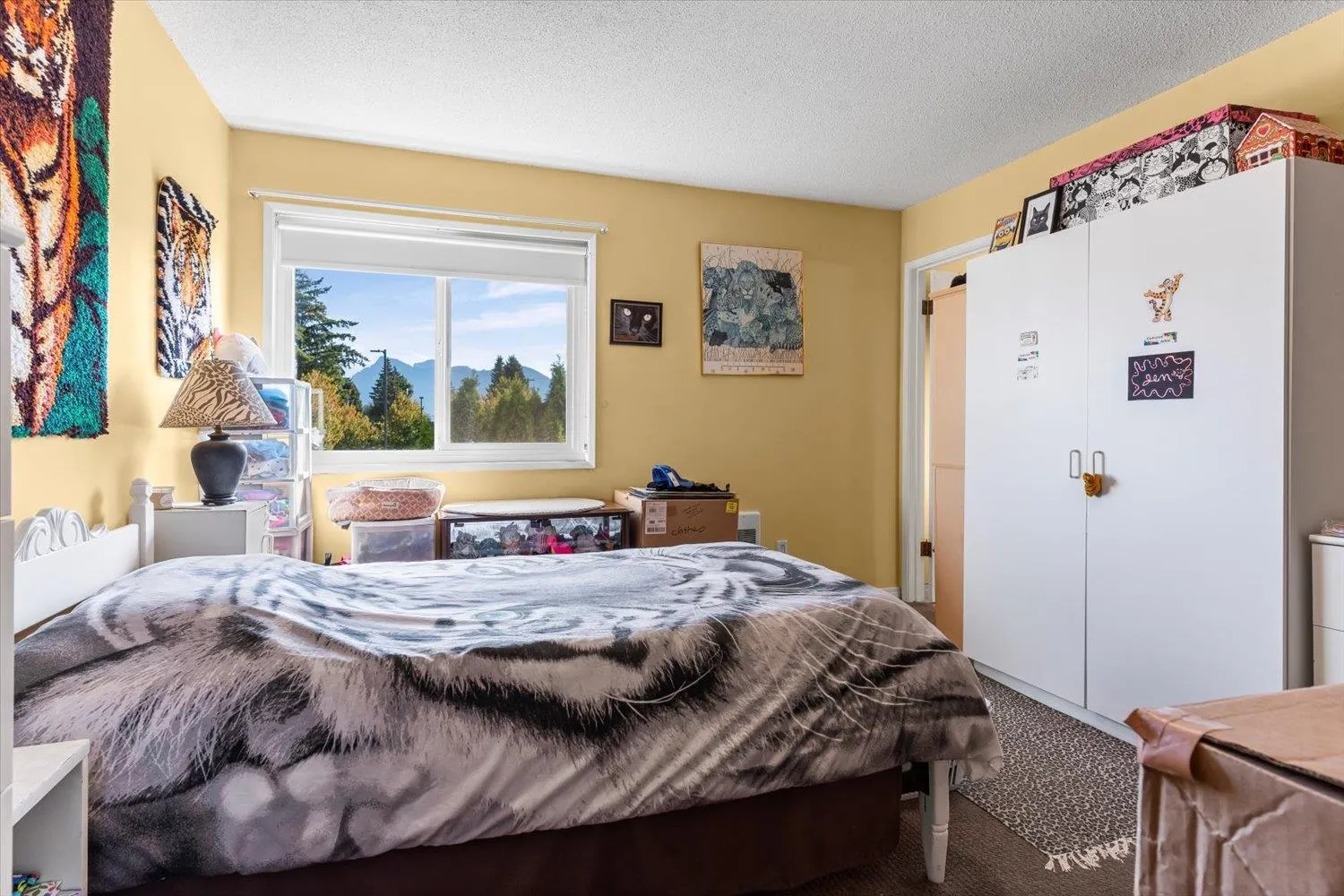 203 9516 Rotary Street