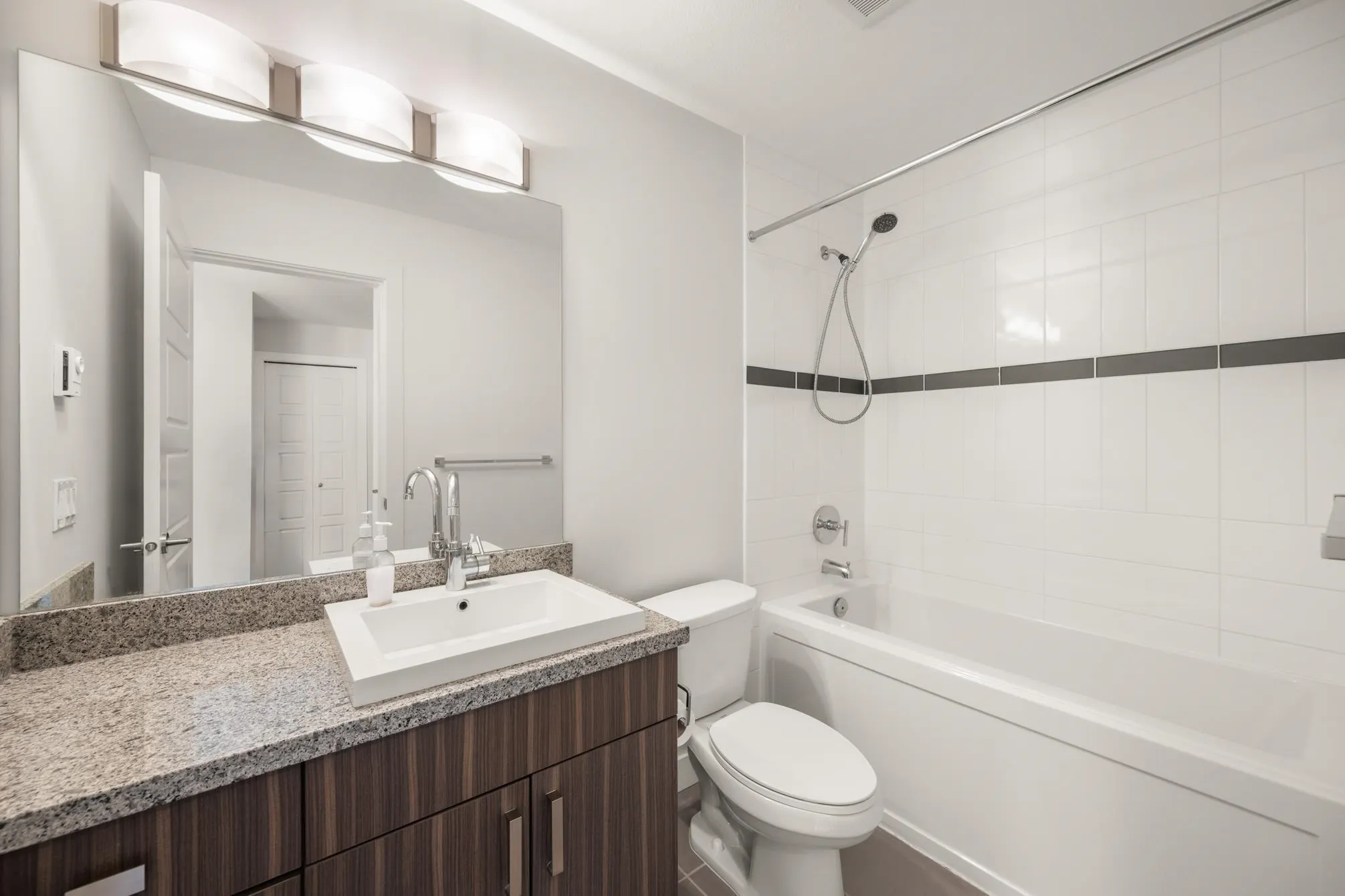 318 20219 54a Avenue