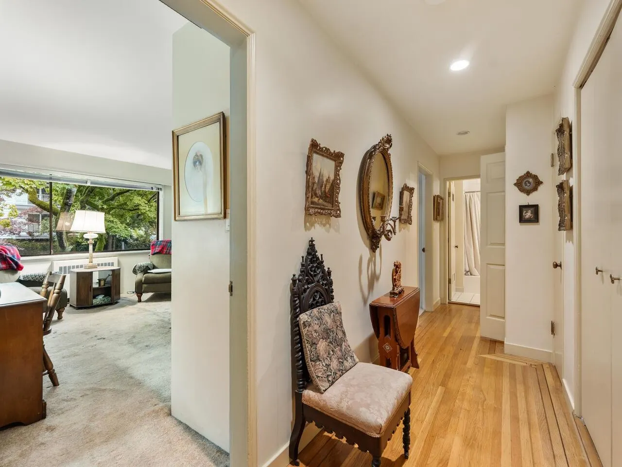 201 1695 W 10th Avenue