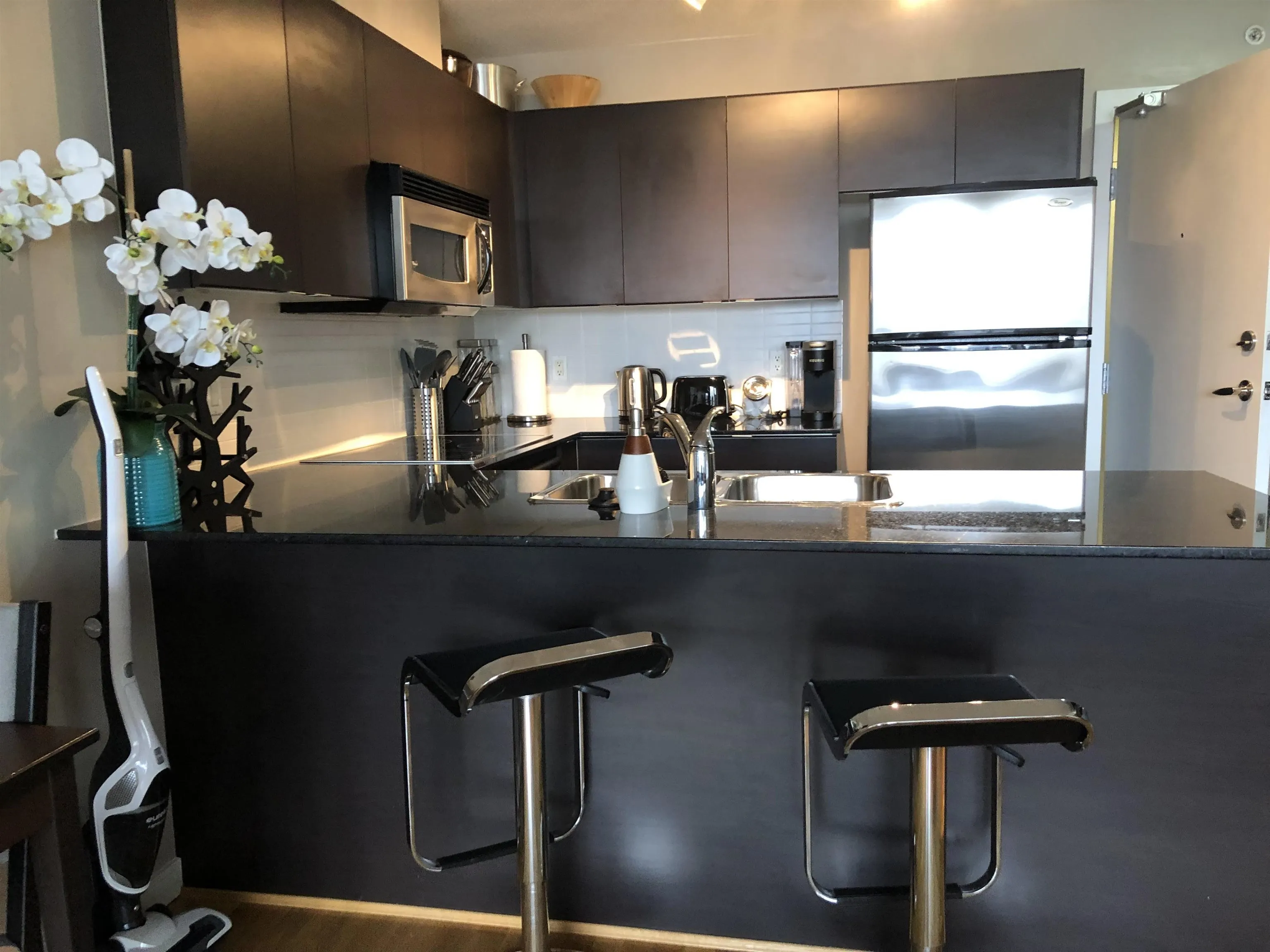 1707 4178 Dawson Street