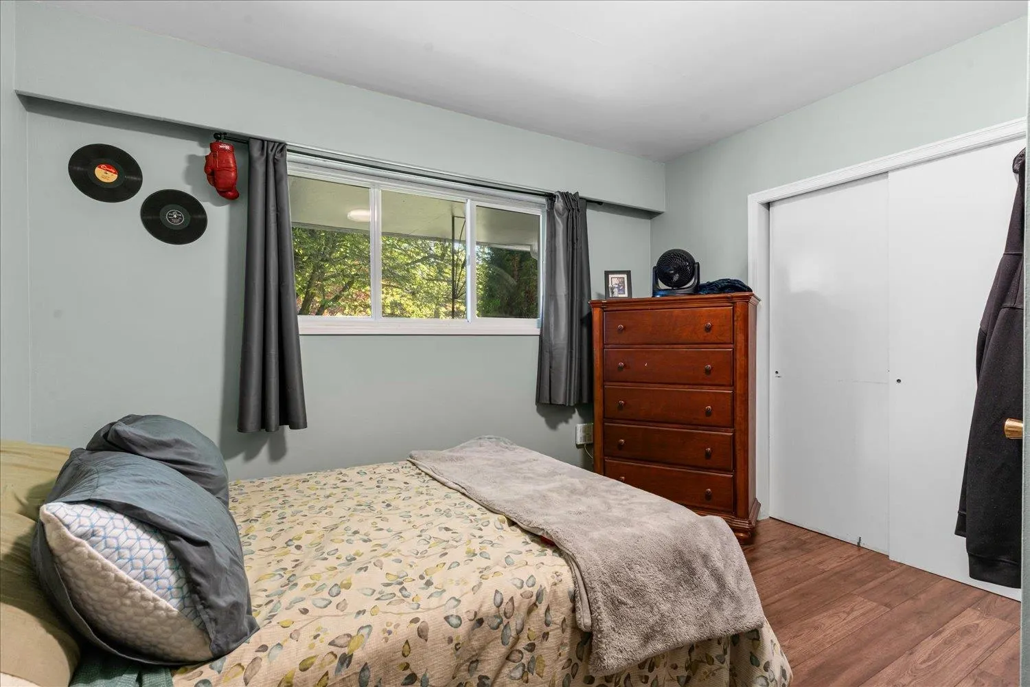 9395 Carleton Street