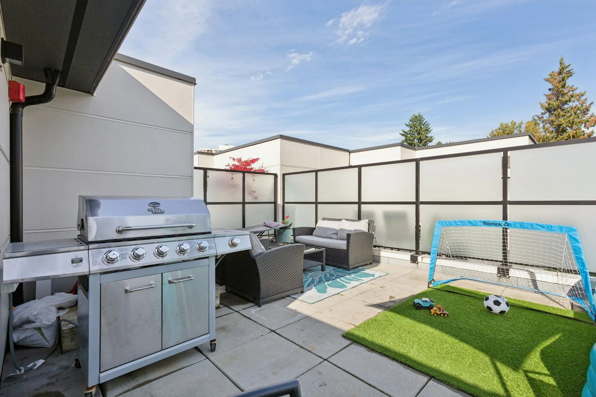 173 2035 Glenaire Drive