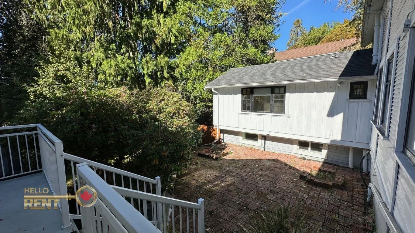 3009 St. Andrews Avenue